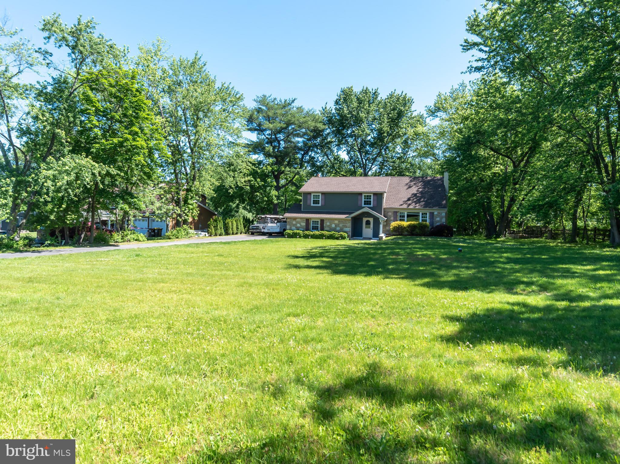 TWIN BROOK ESTS - Residential