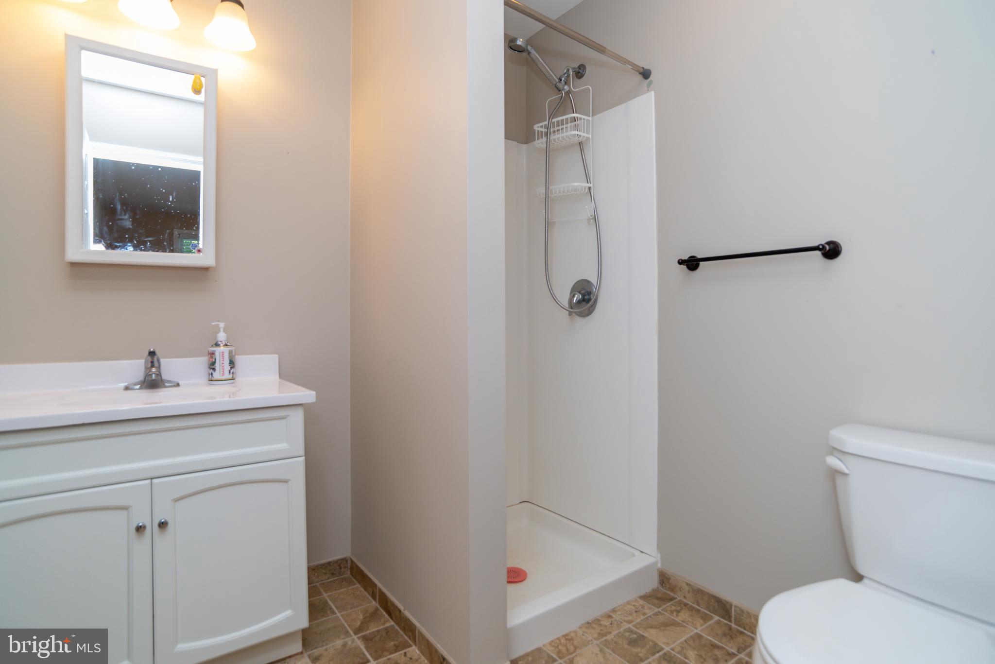 TWIN BROOK ESTS - Residential
