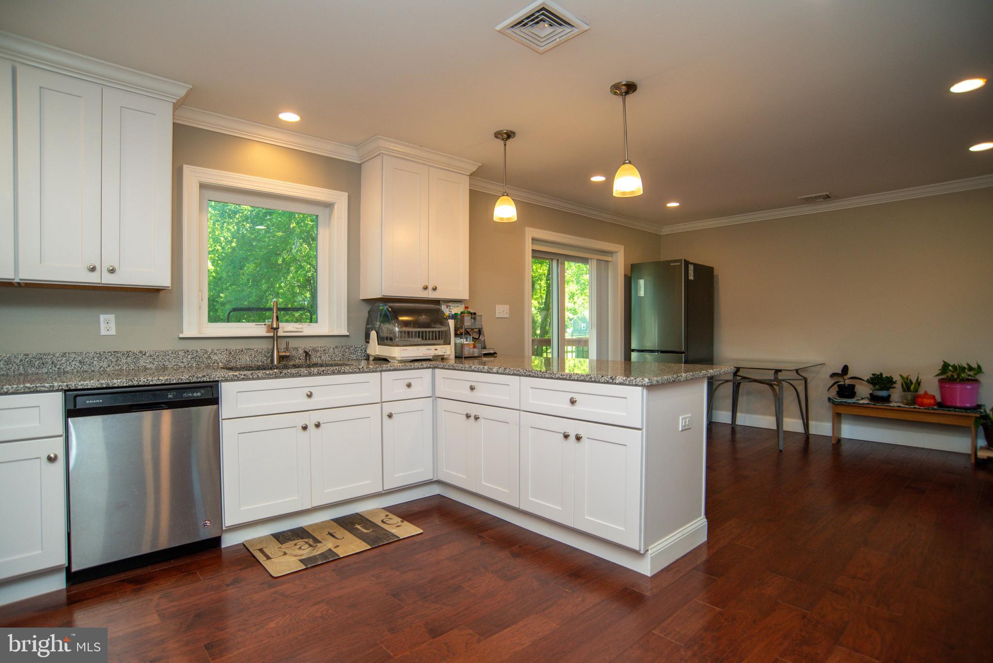 TWIN BROOK ESTS - Residential