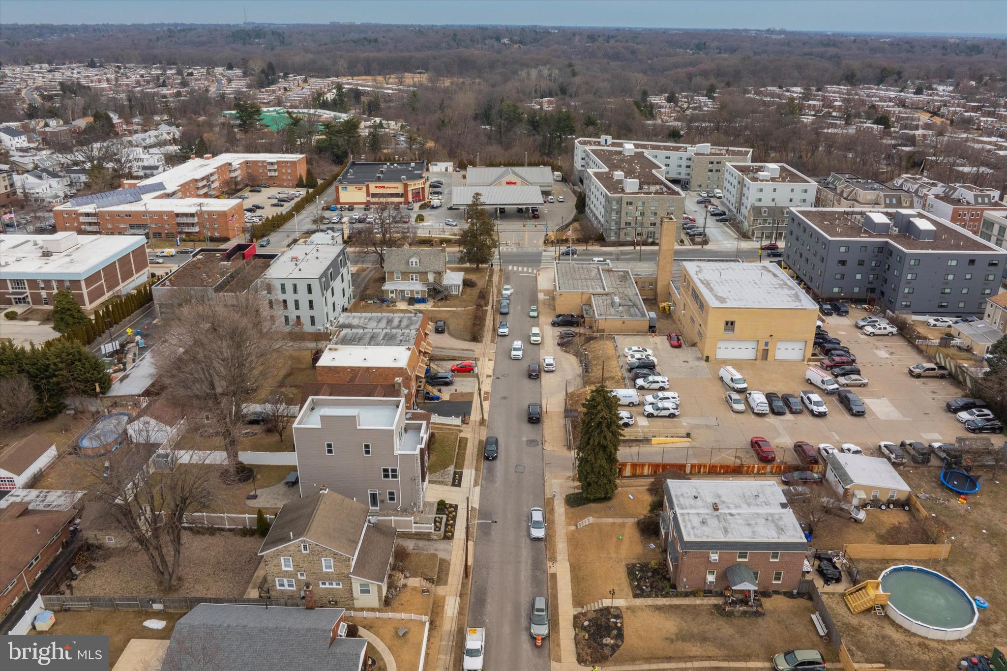 ROXBOROUGH - Residential