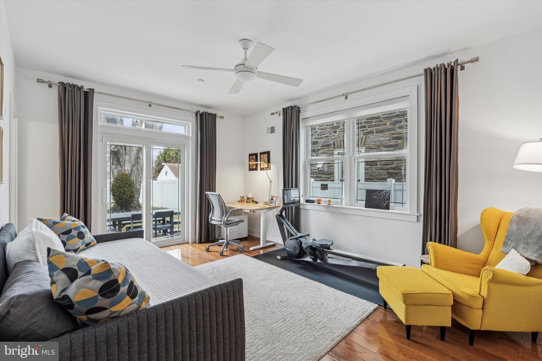 ROXBOROUGH - Residential