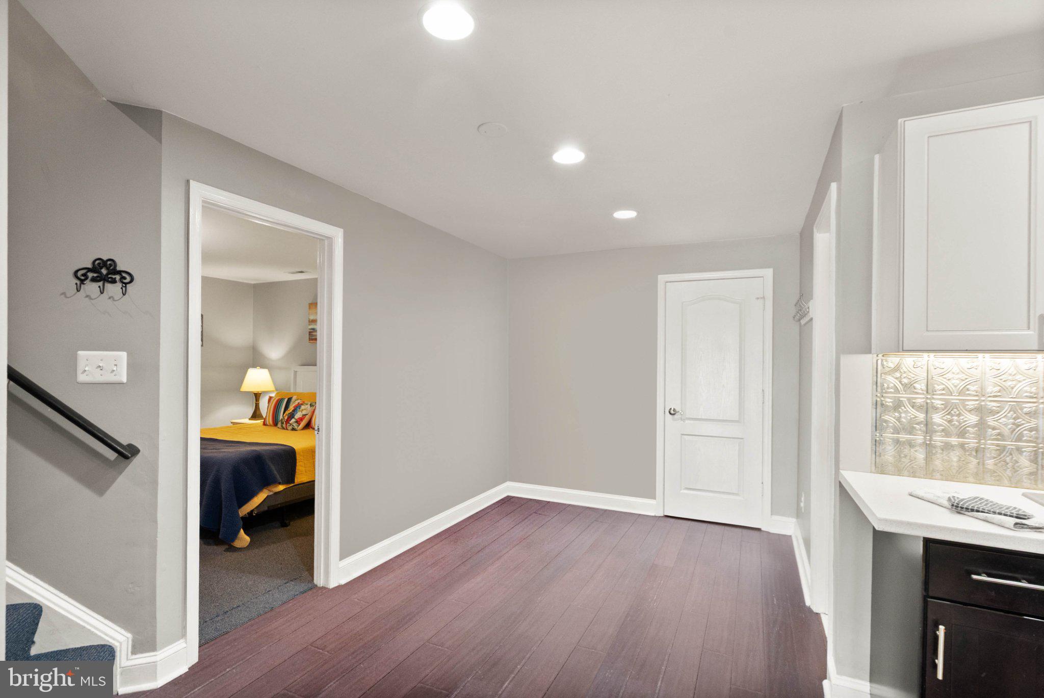 SPYGLASS HILL - Residential
