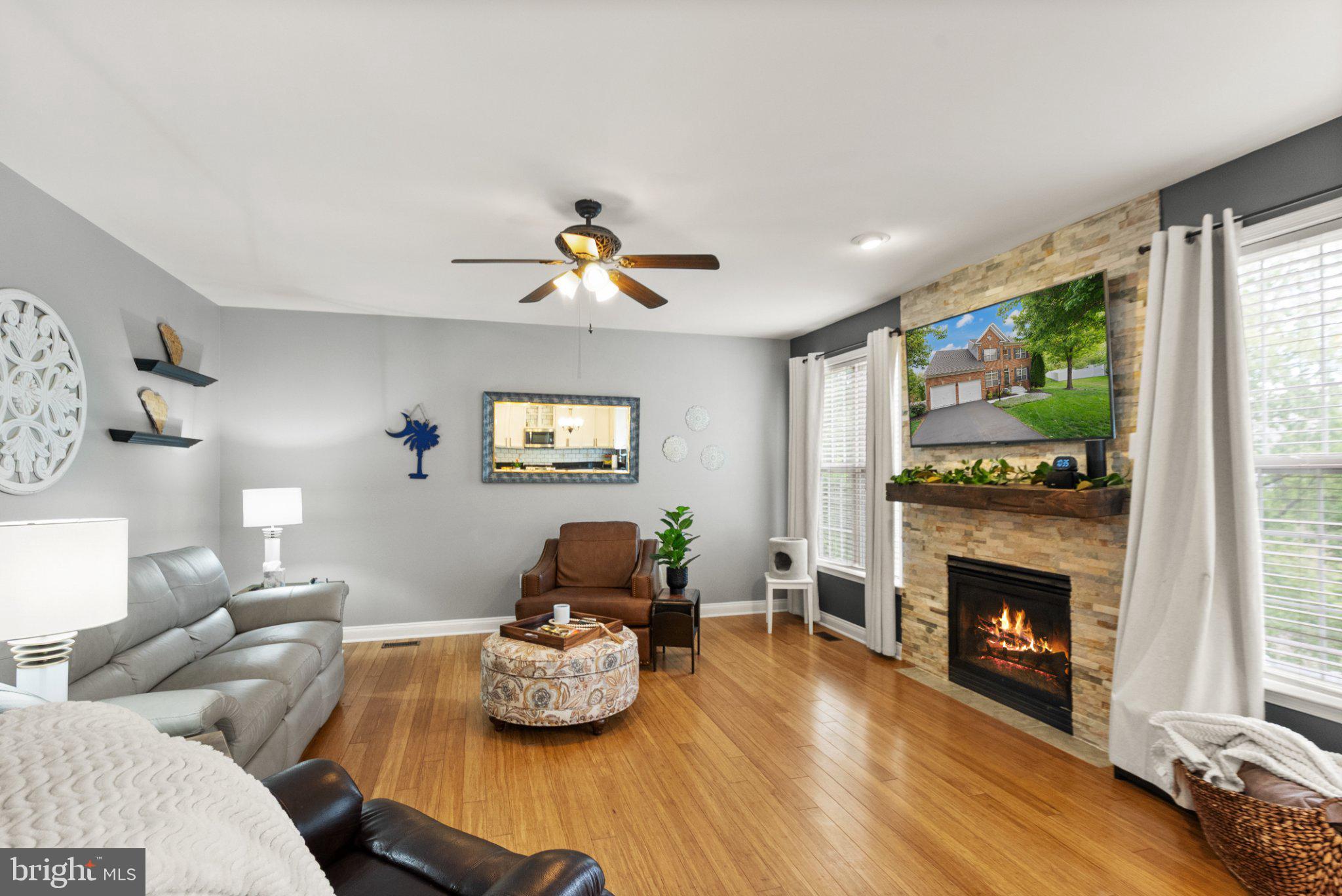 SPYGLASS HILL - Residential