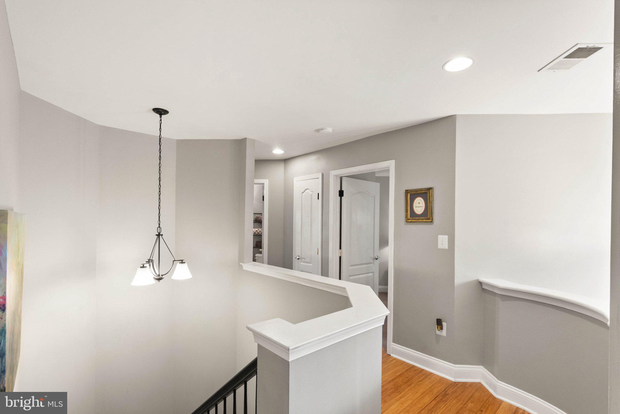 SPYGLASS HILL - Residential