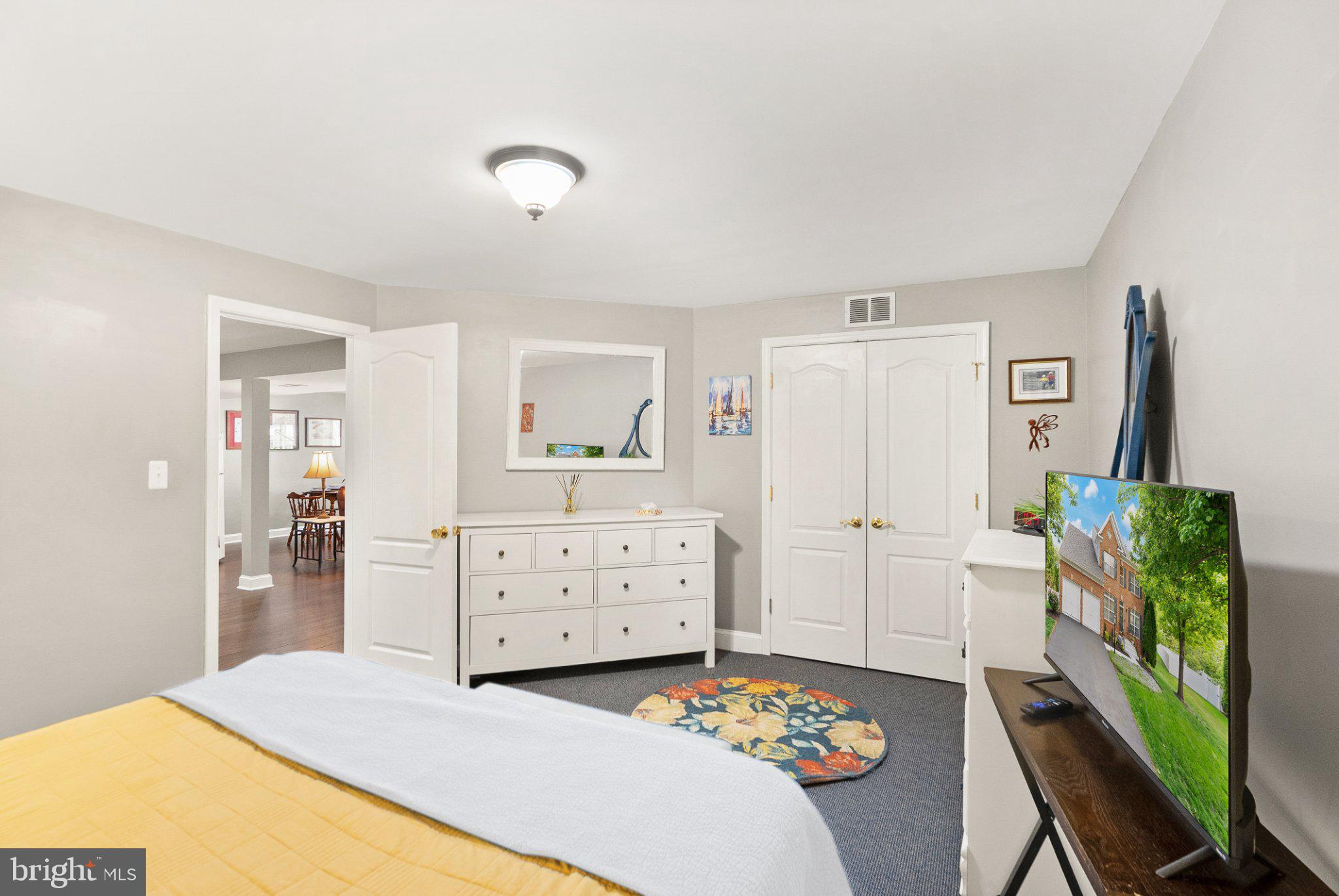 SPYGLASS HILL - Residential
