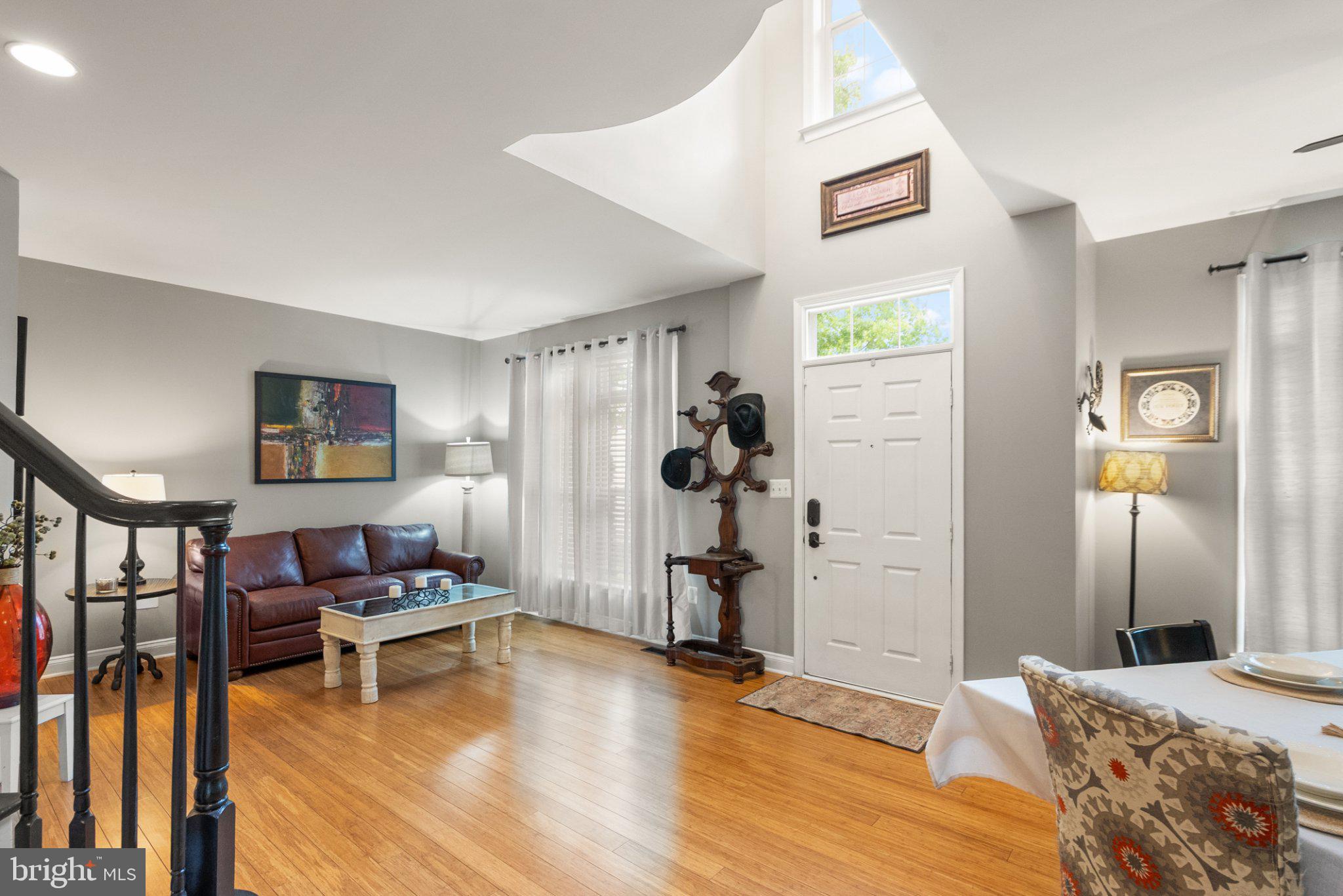 SPYGLASS HILL - Residential