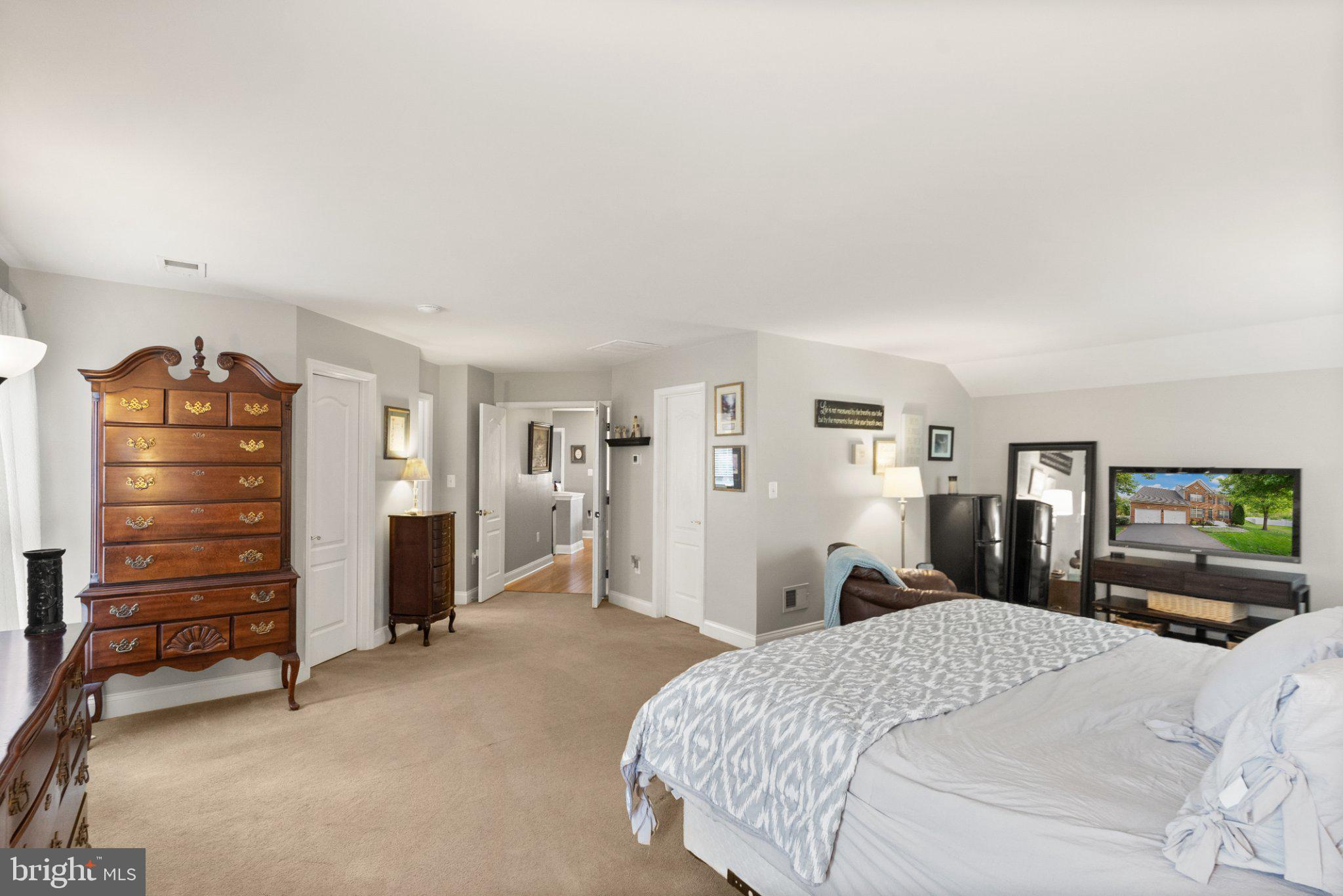 SPYGLASS HILL - Residential