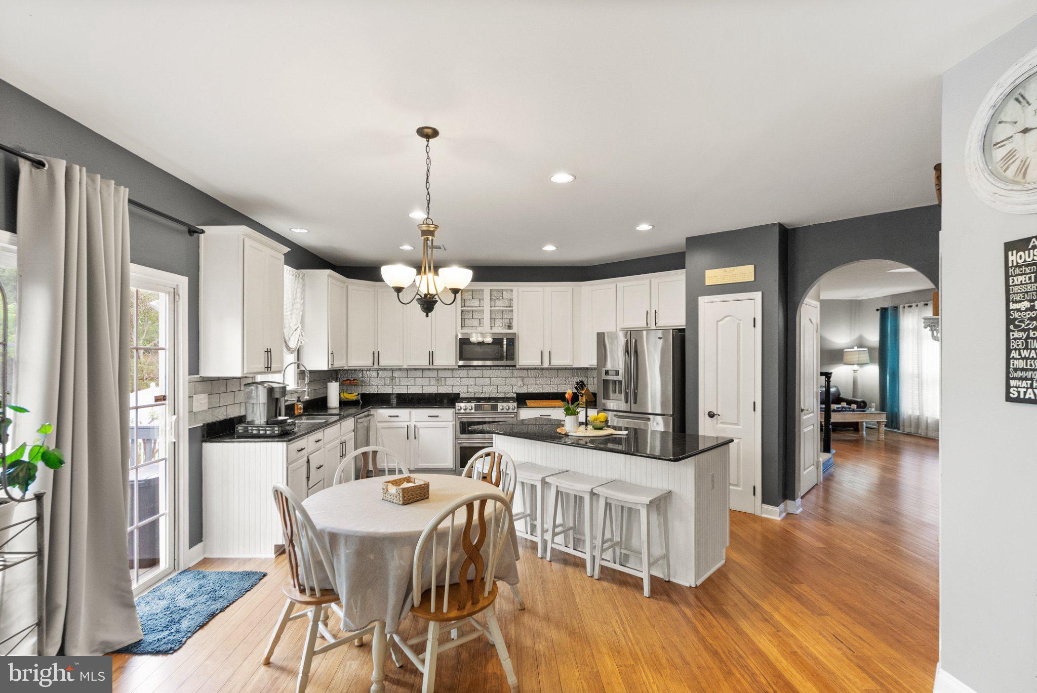 SPYGLASS HILL - Residential