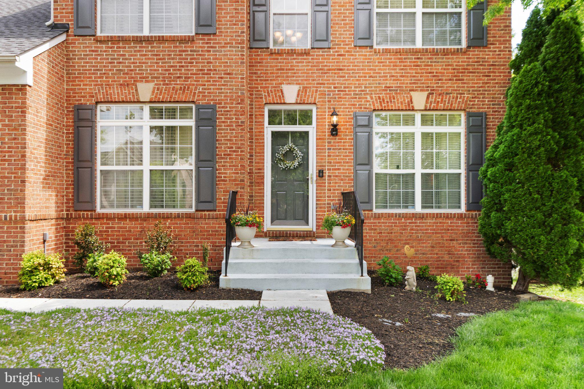 SPYGLASS HILL - Residential