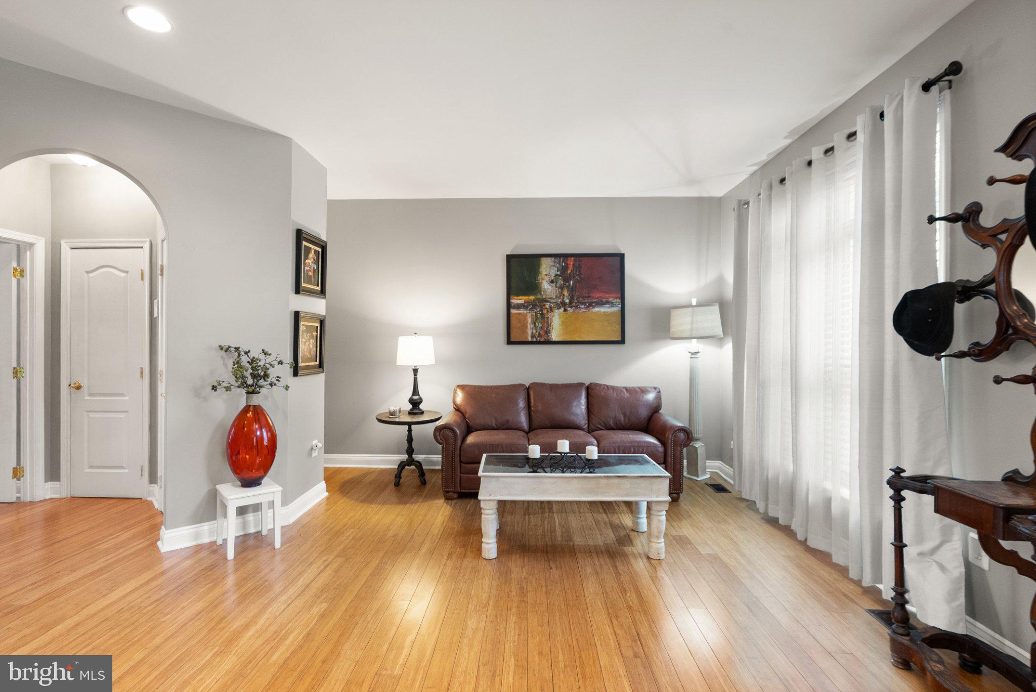 SPYGLASS HILL - Residential