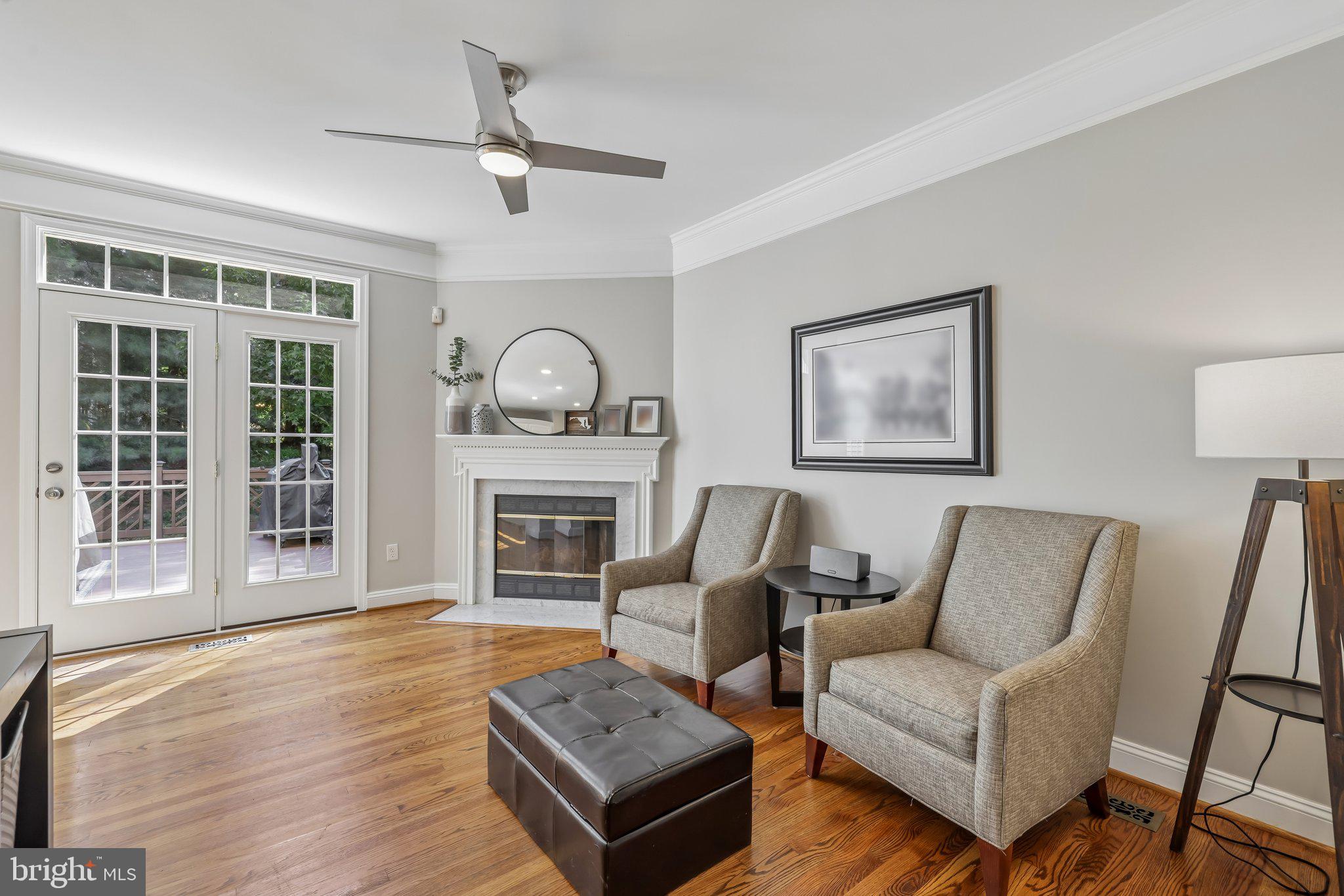 TOWNHOMES OF TIMBERLAND - Residential