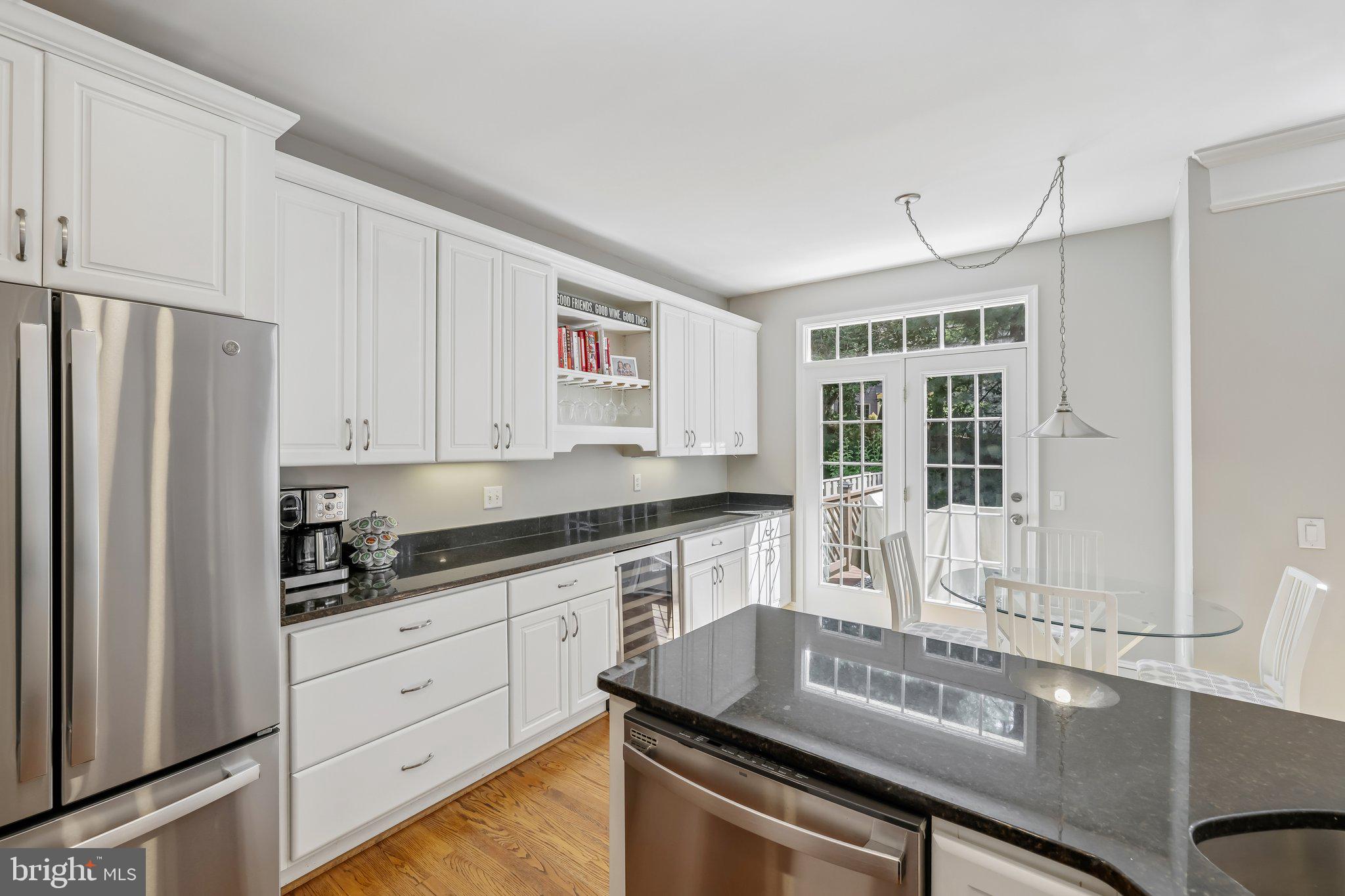 TOWNHOMES OF TIMBERLAND - Residential
