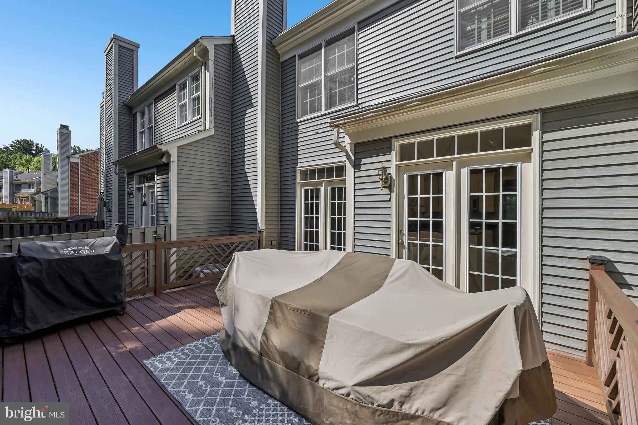 TOWNHOMES OF TIMBERLAND - Residential