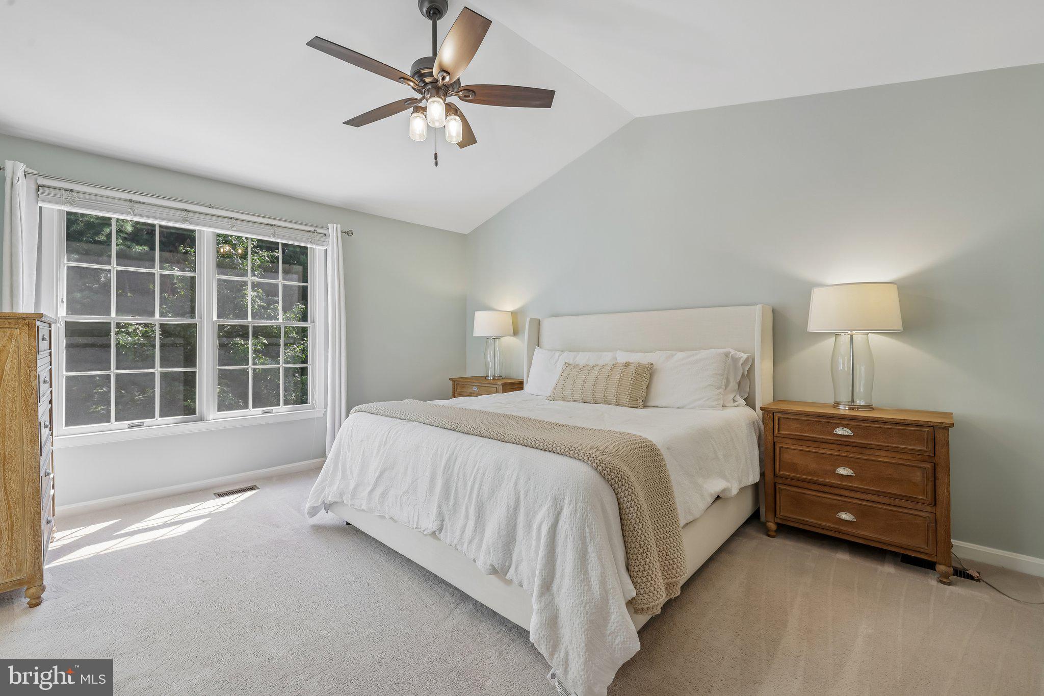 TOWNHOMES OF TIMBERLAND - Residential