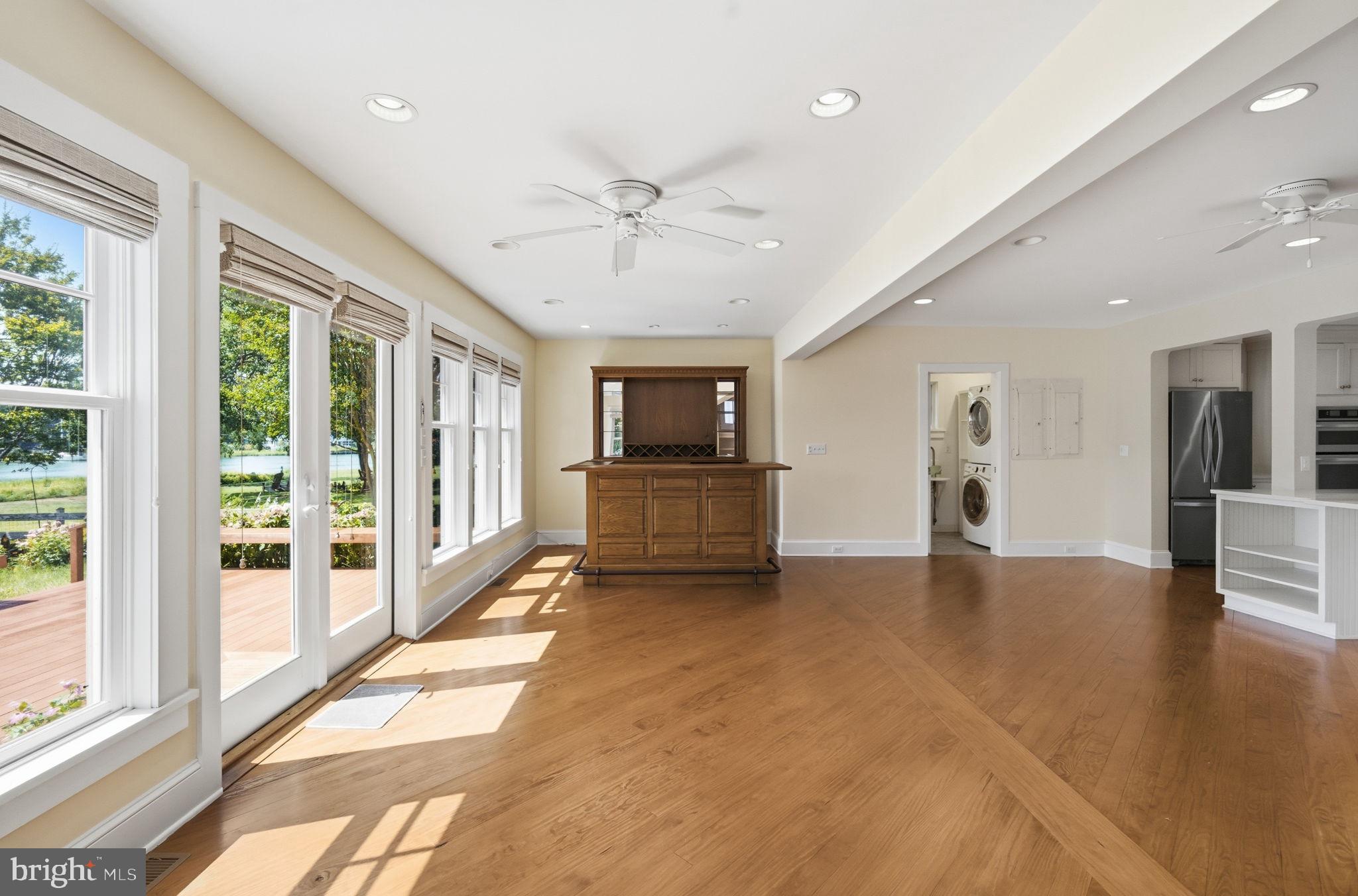 JACKS POINT - Residential