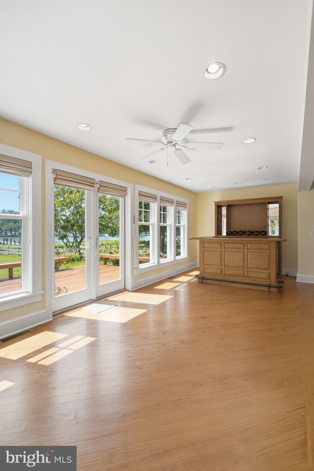 JACKS POINT - Residential