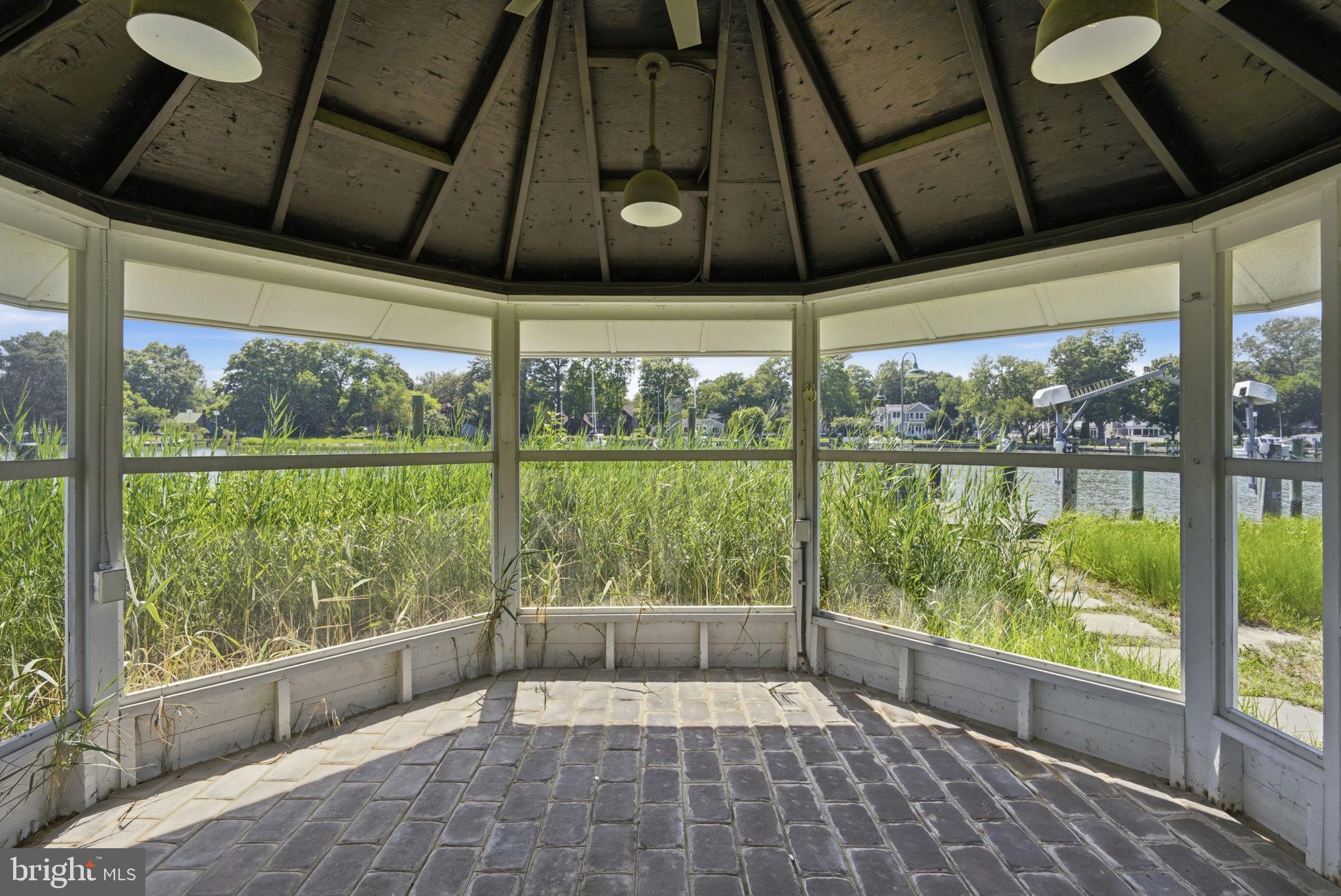 JACKS POINT - Residential