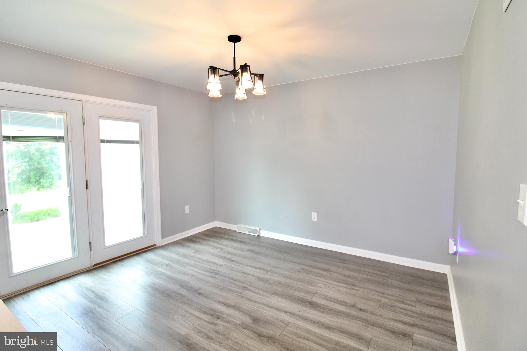 EAST DONEGAL TWP - Residential