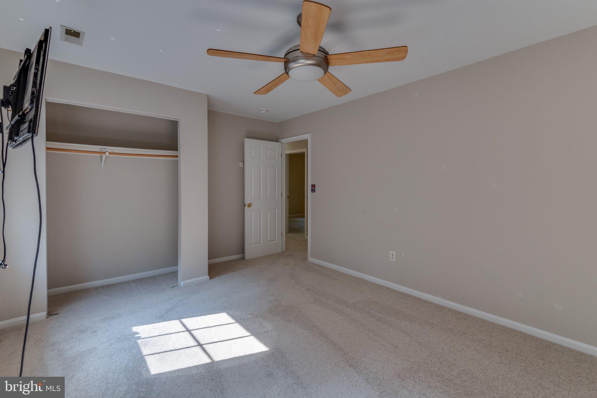 MAPLE RUN - Residential
