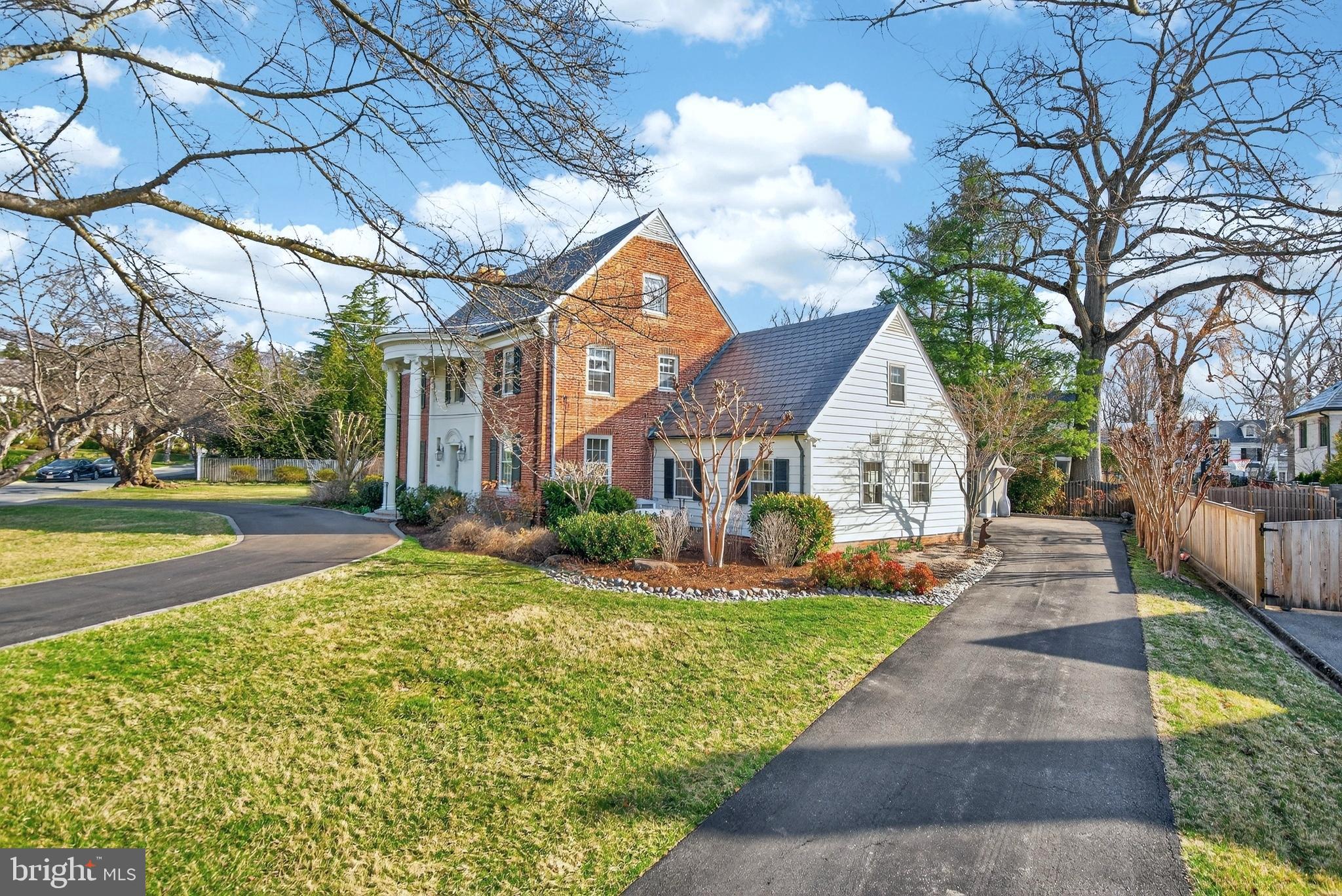 KENWOOD - Residential
