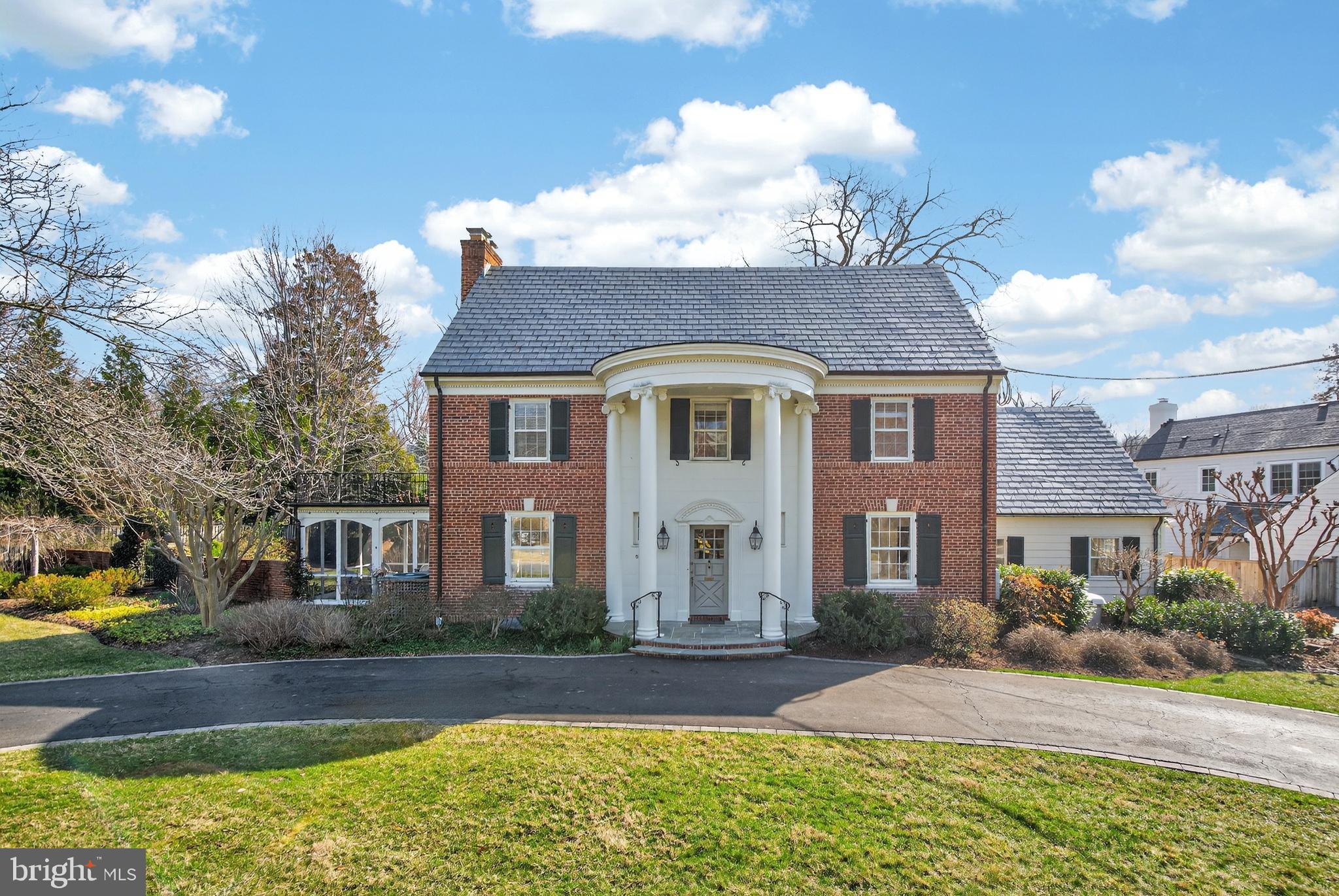 KENWOOD - Residential