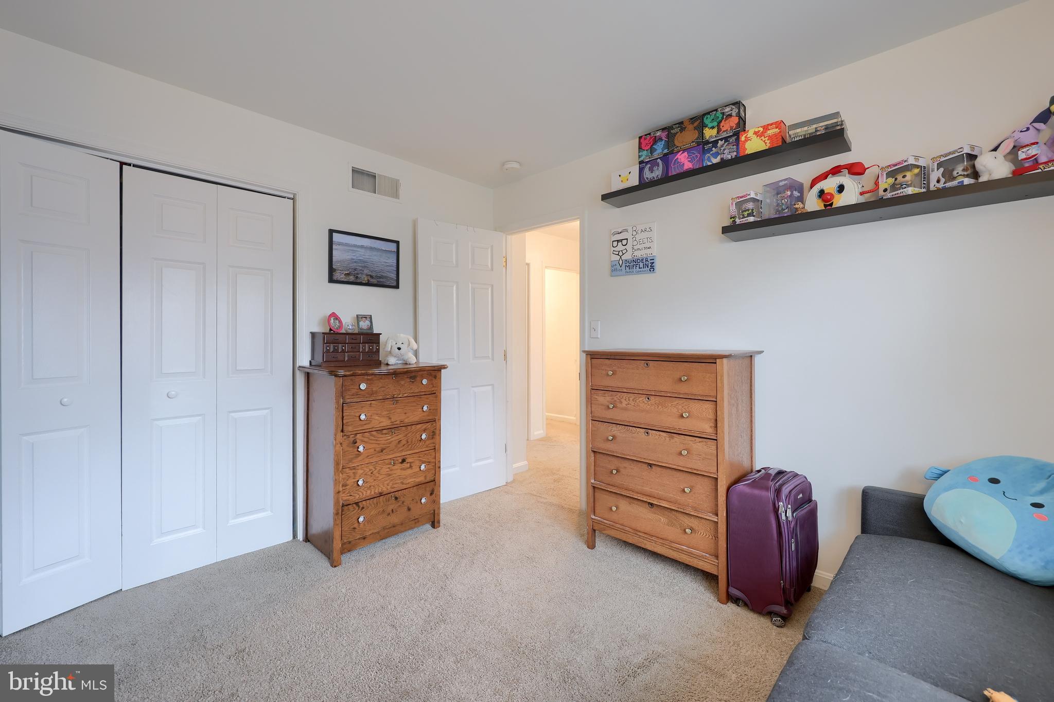 ELIZABETHTOWN BOROUGH - Residential