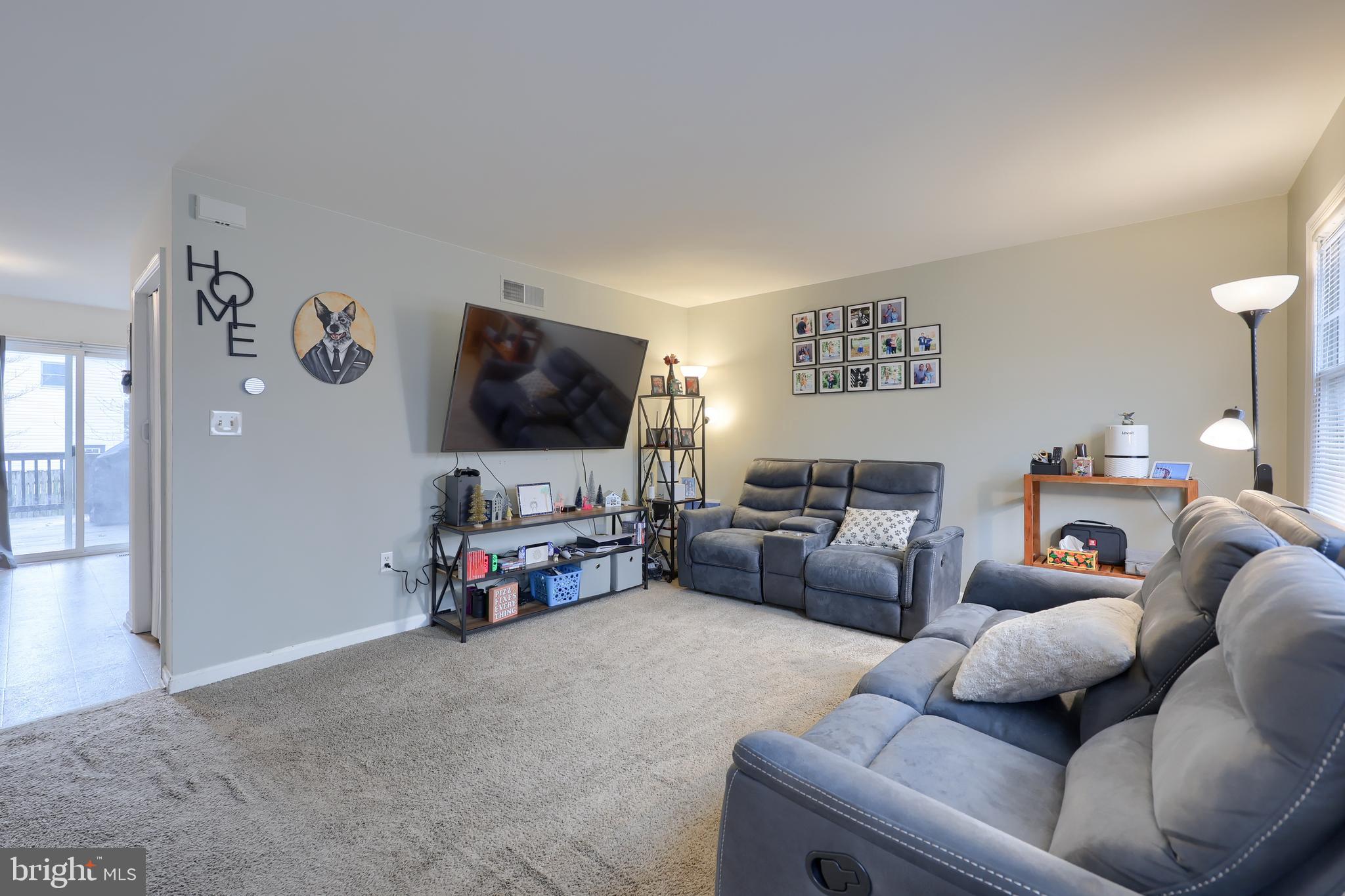 ELIZABETHTOWN BOROUGH - Residential