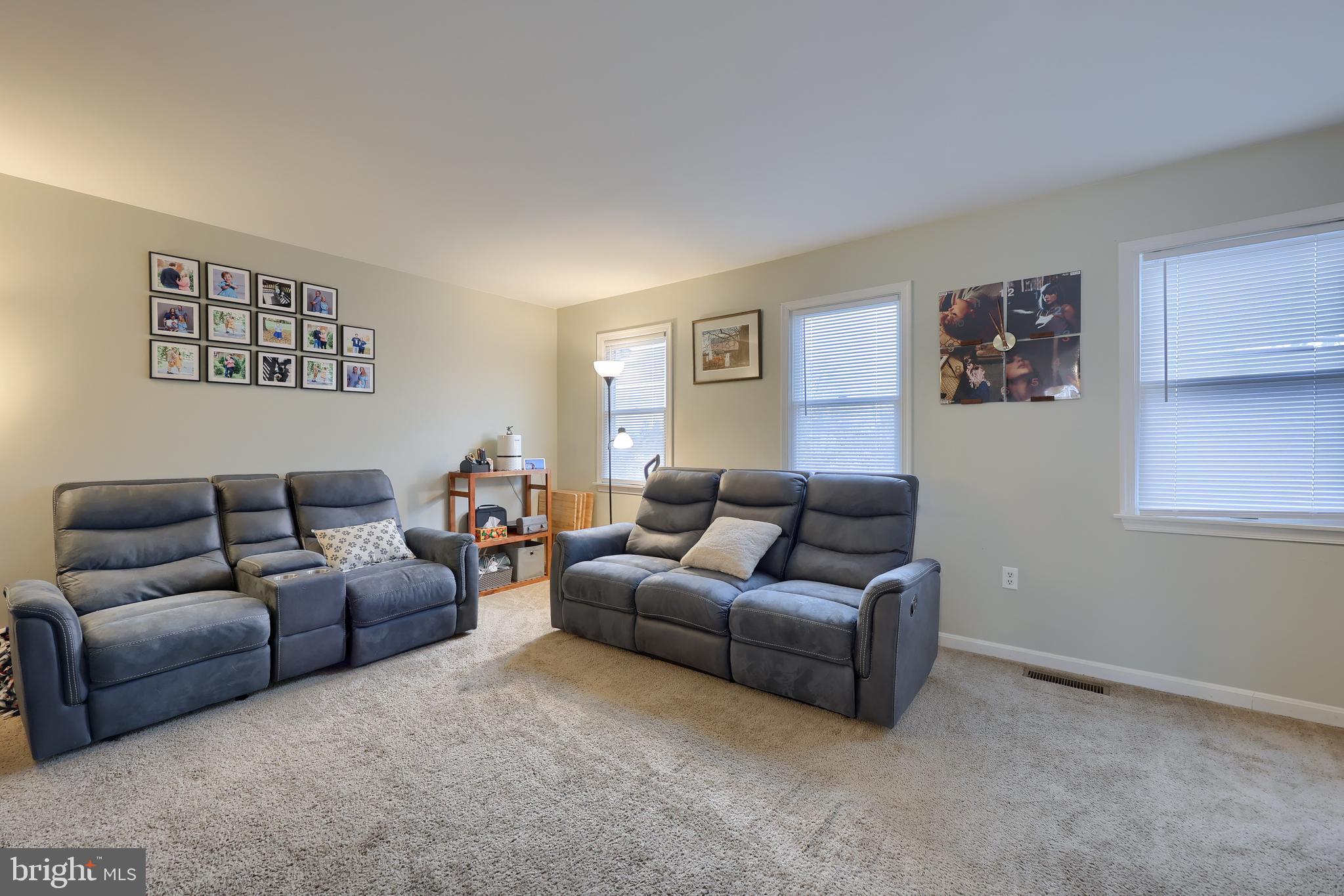 ELIZABETHTOWN BOROUGH - Residential