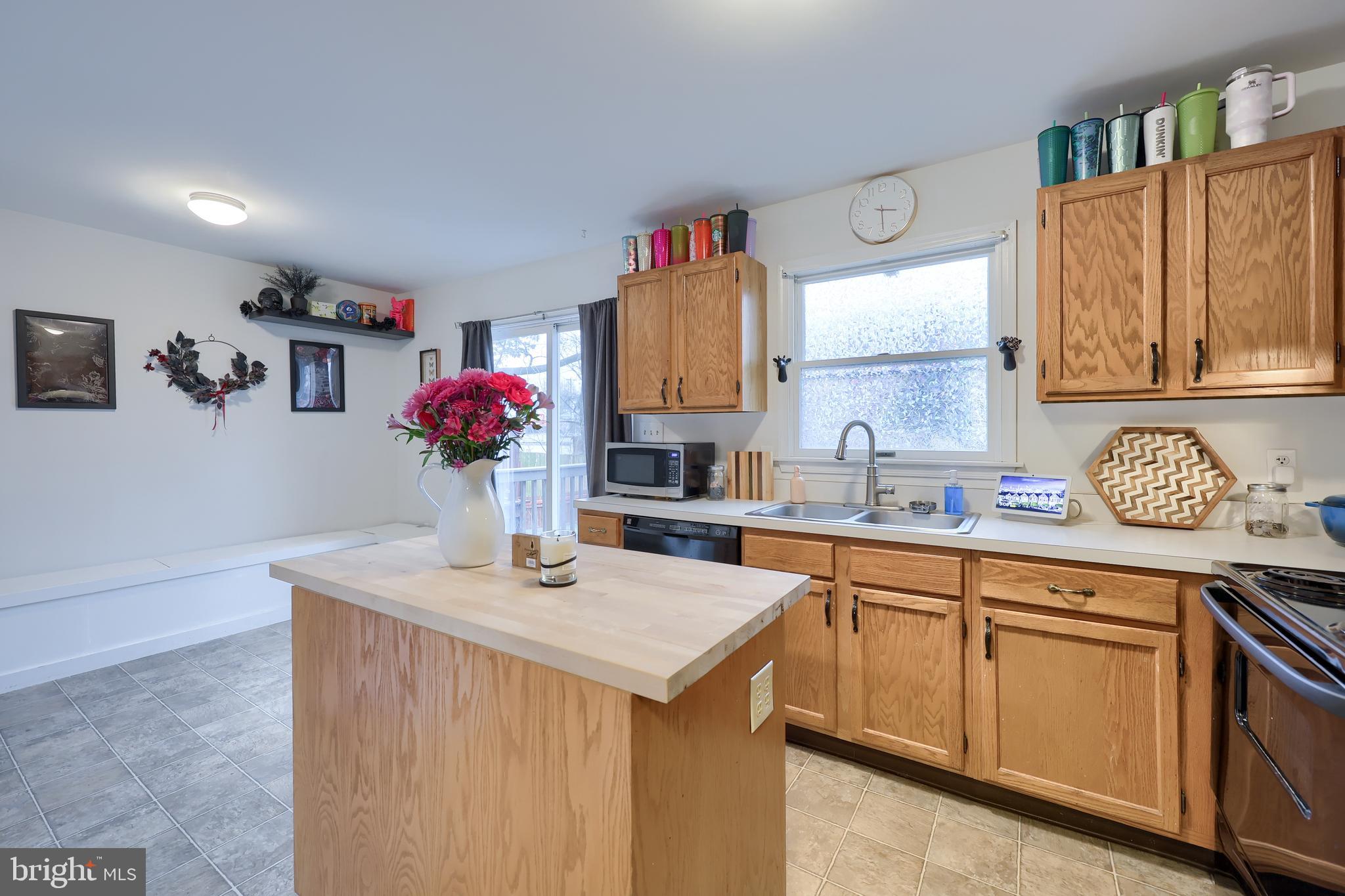 ELIZABETHTOWN BOROUGH - Residential