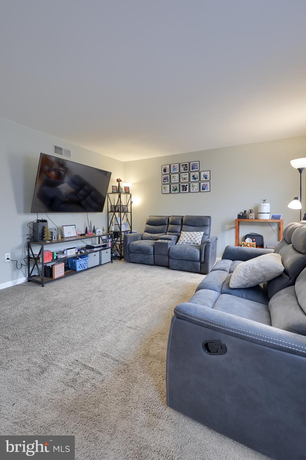ELIZABETHTOWN BOROUGH - Residential