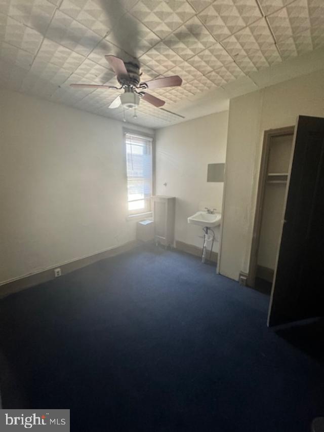 KENSINGTON - Residential