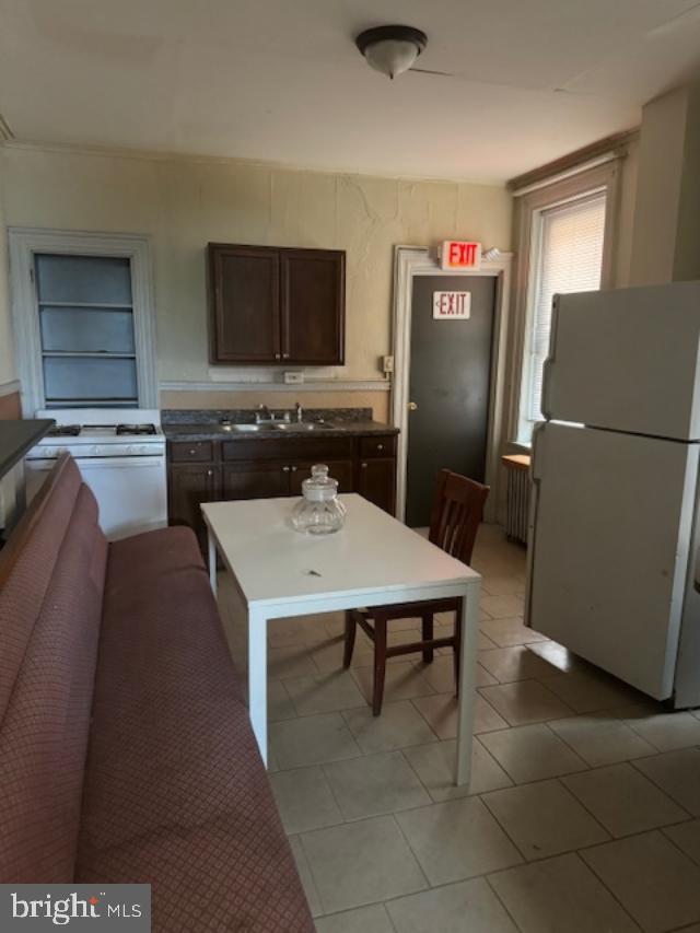 KENSINGTON - Residential