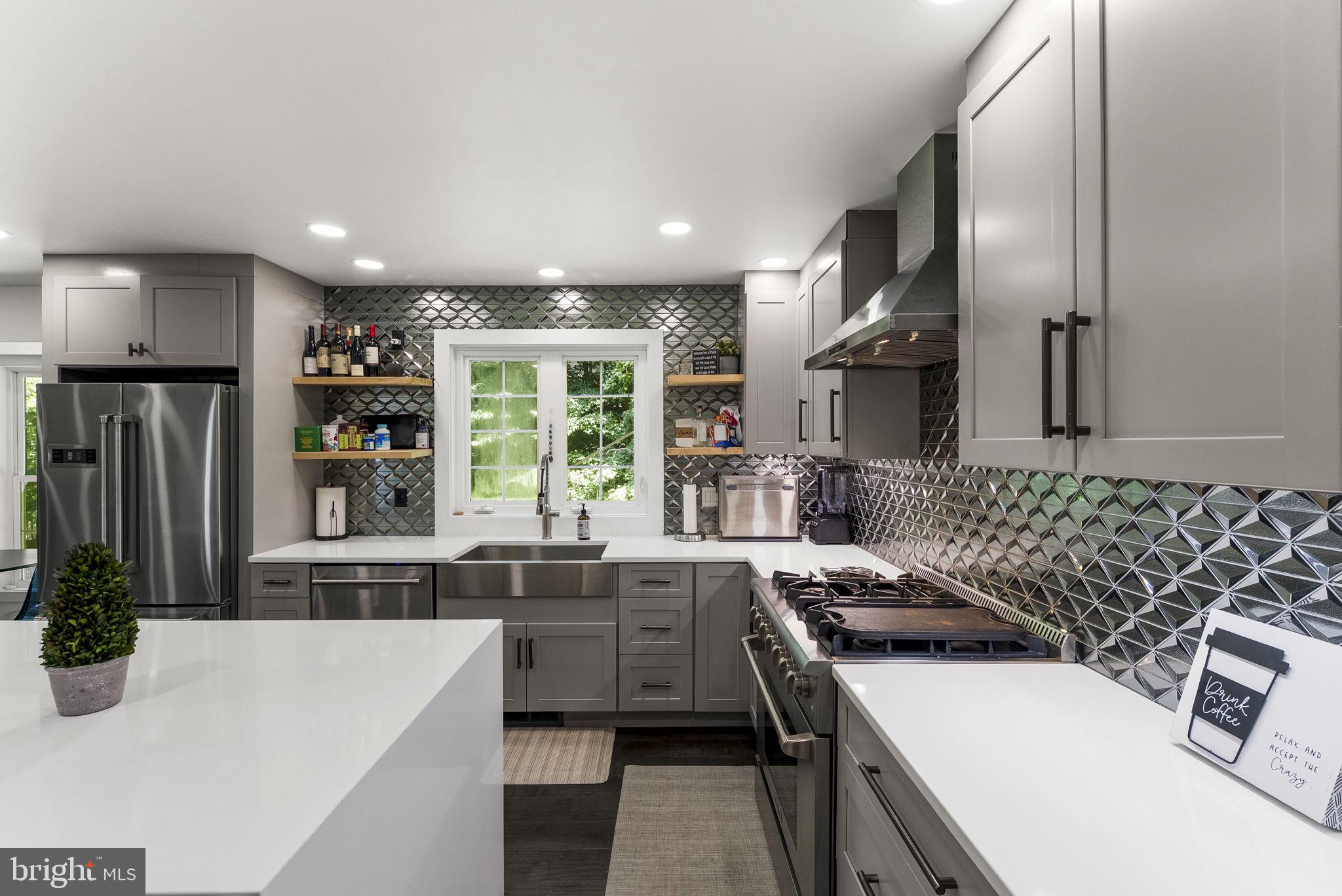 FOX DEN ESTATES - Residential