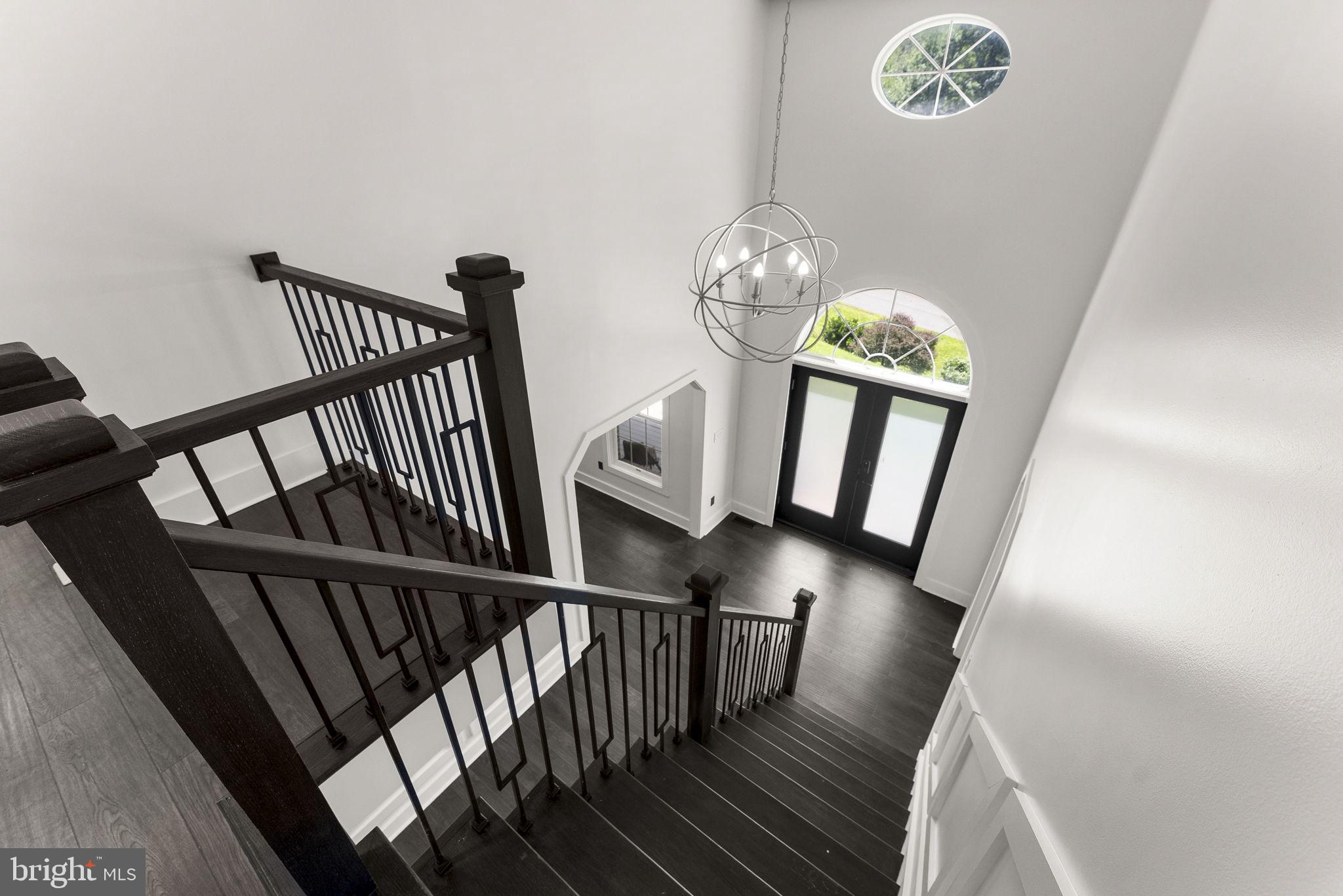 FOX DEN ESTATES - Residential