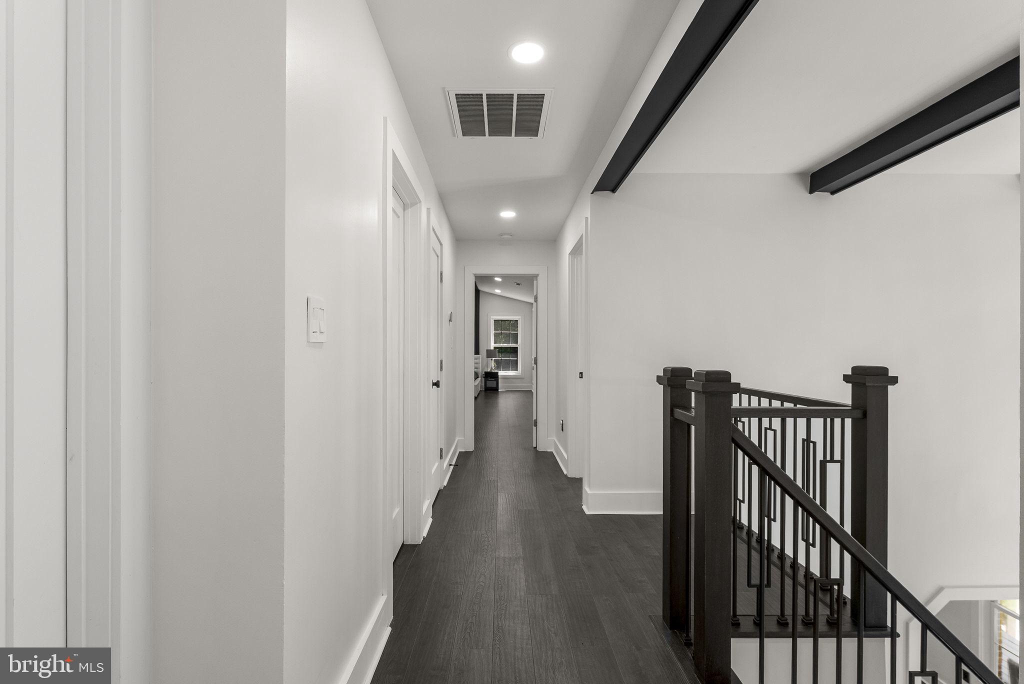 FOX DEN ESTATES - Residential