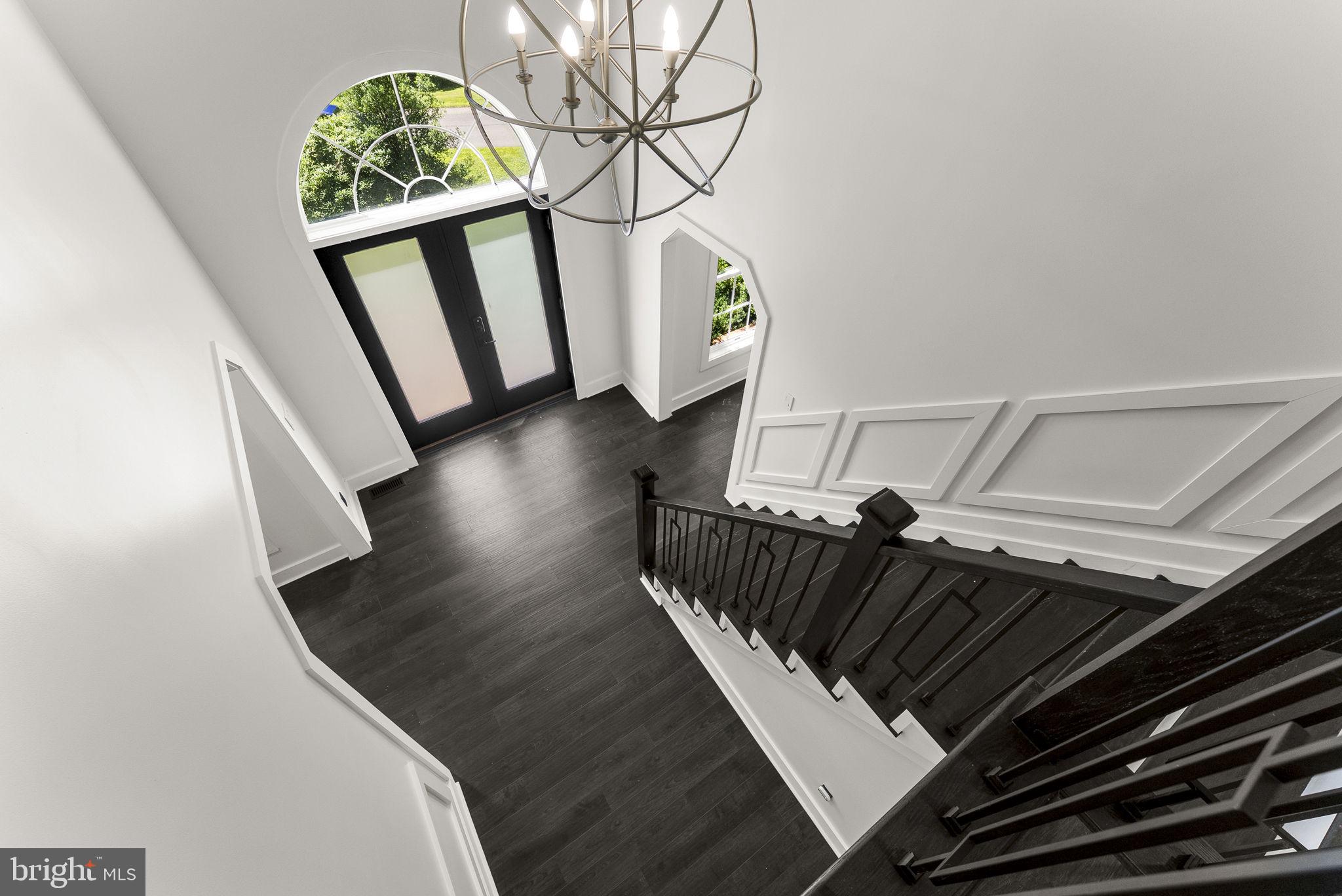 FOX DEN ESTATES - Residential