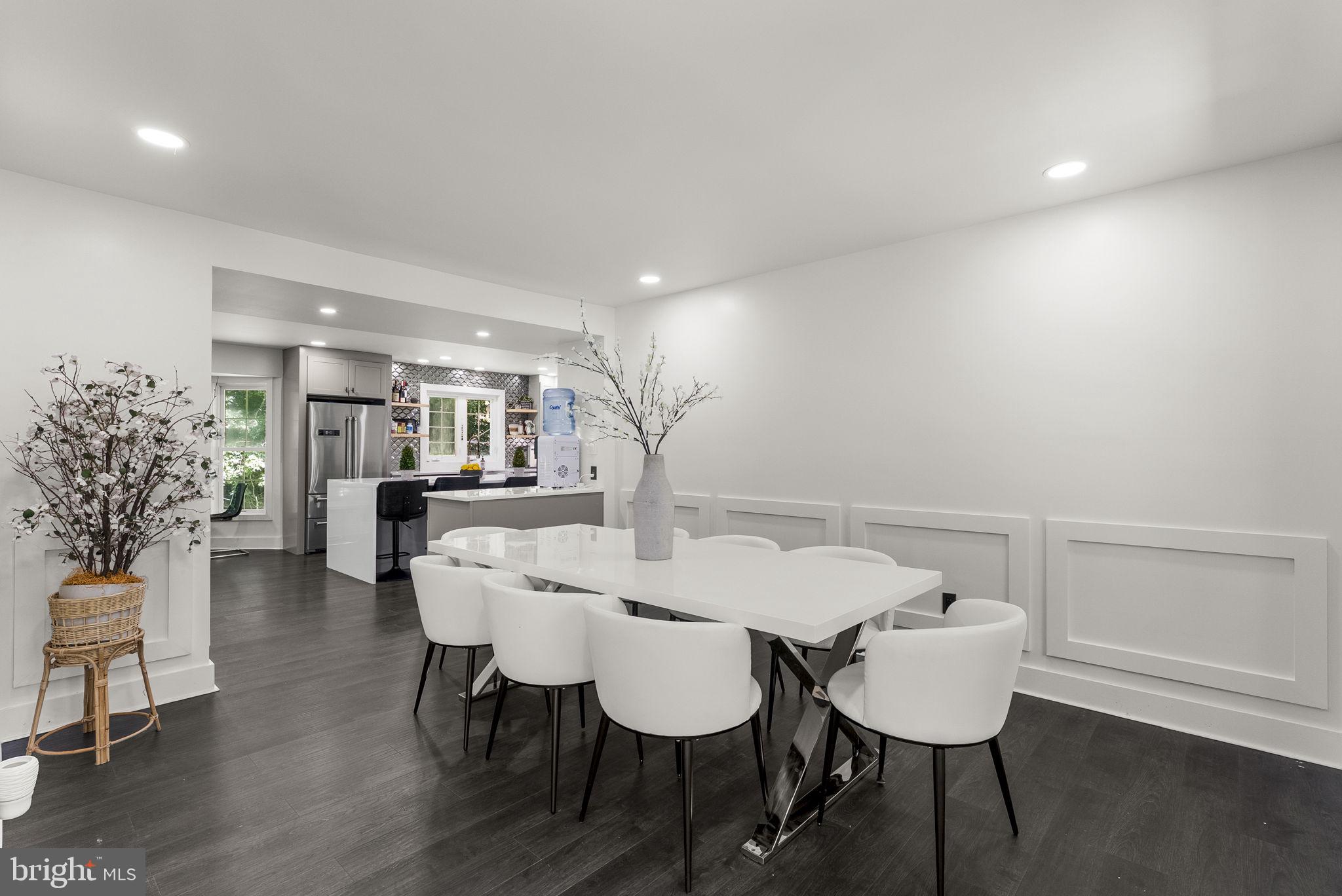 FOX DEN ESTATES - Residential