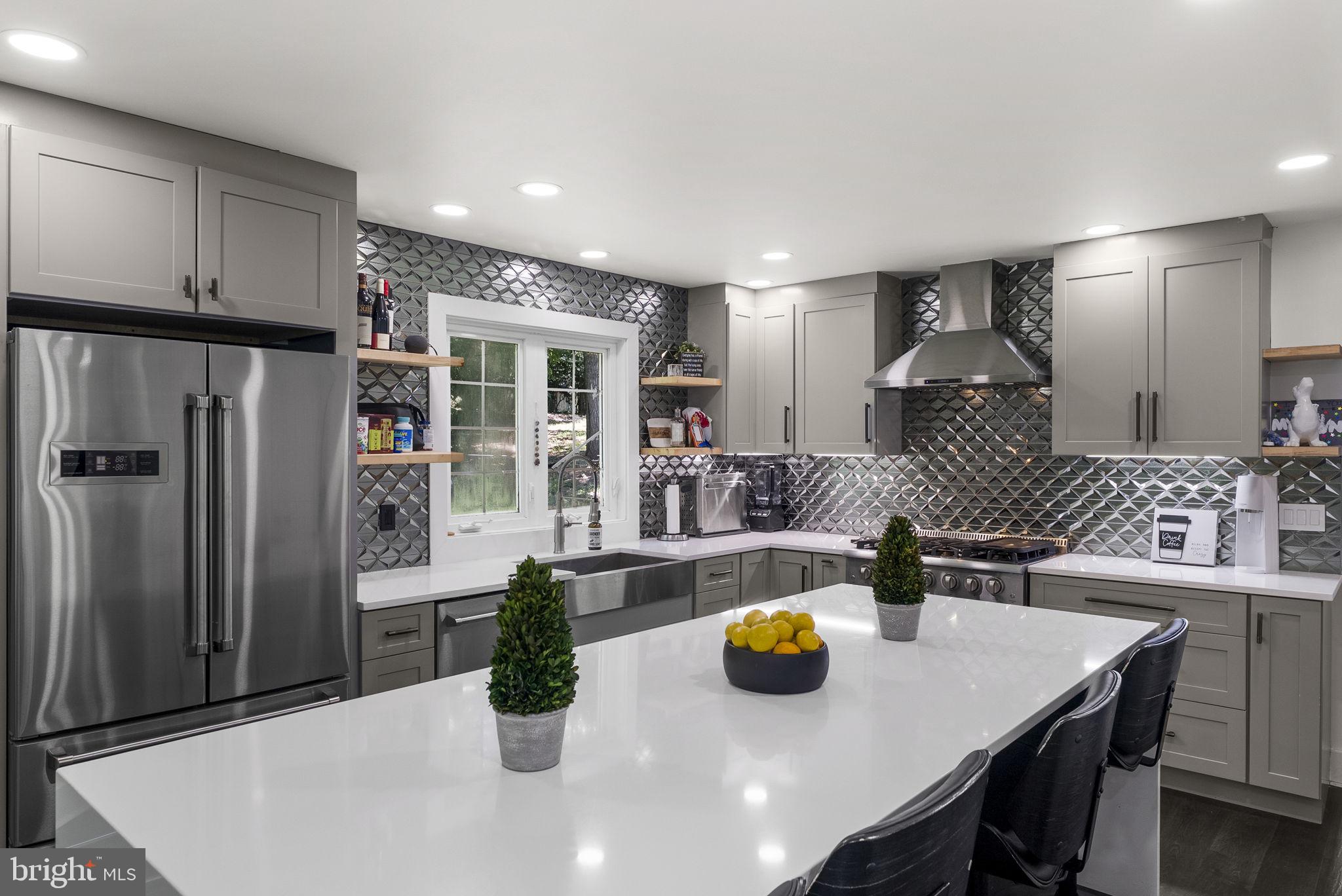 FOX DEN ESTATES - Residential