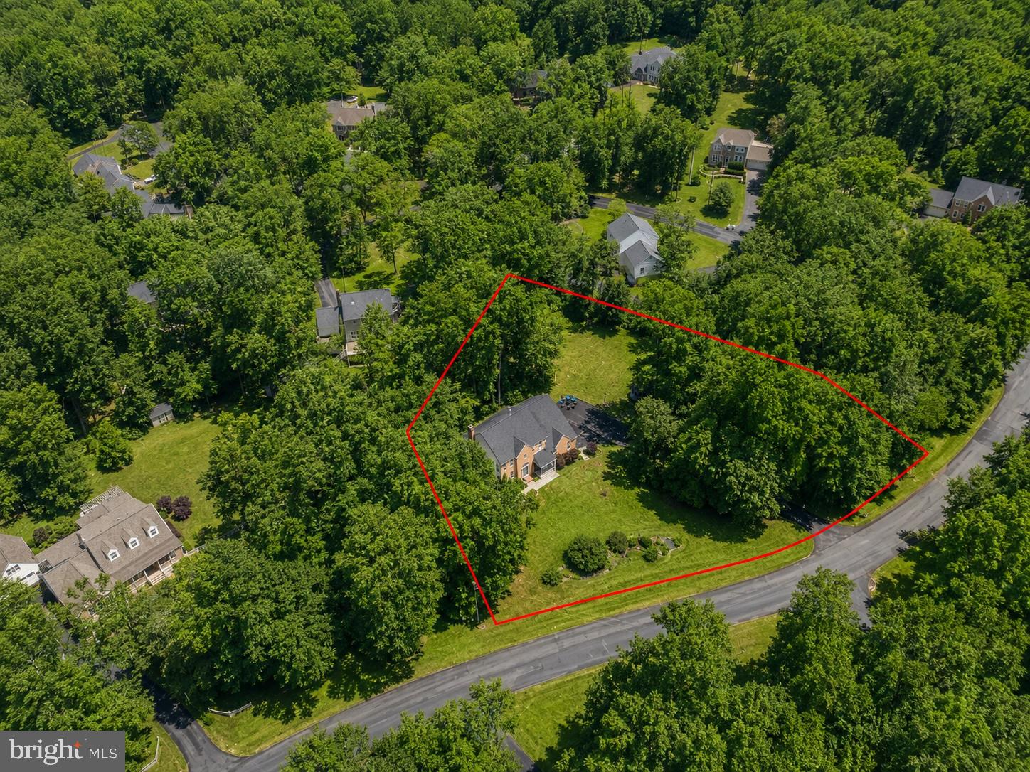 FOX DEN ESTATES - Residential