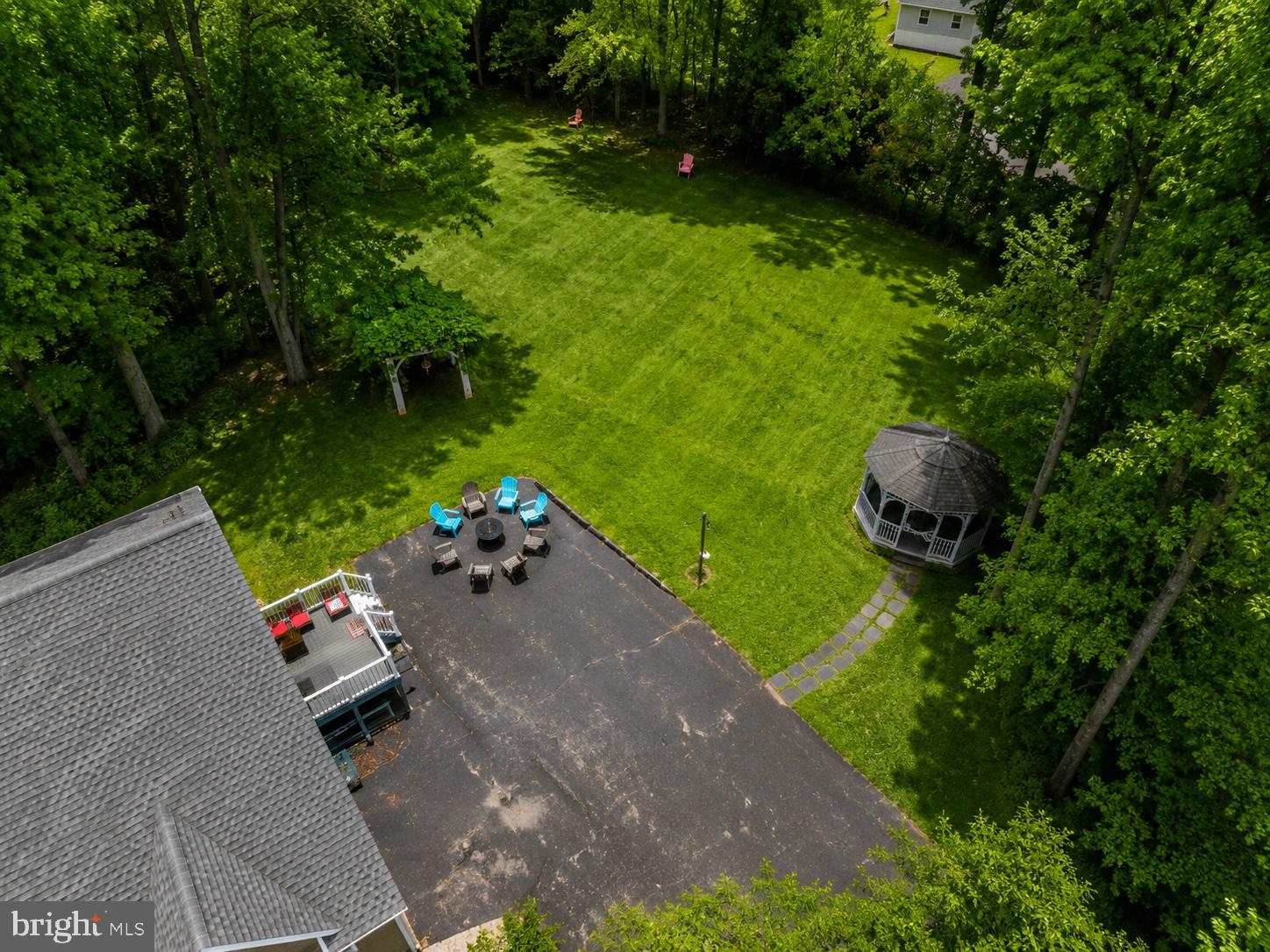 FOX DEN ESTATES - Residential