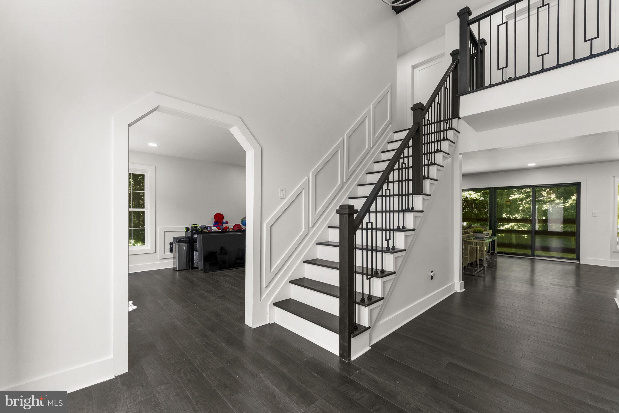 FOX DEN ESTATES - Residential