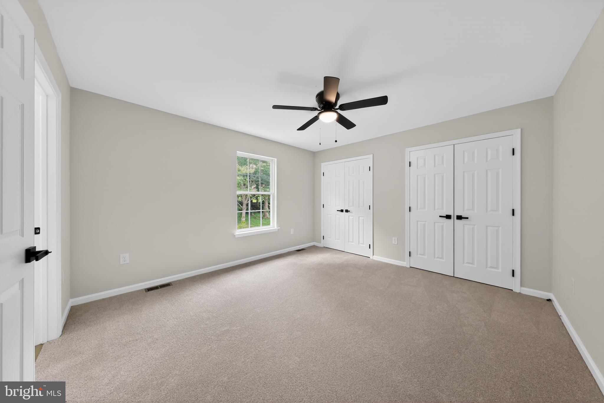 WASHINGTON WOODS - Residential