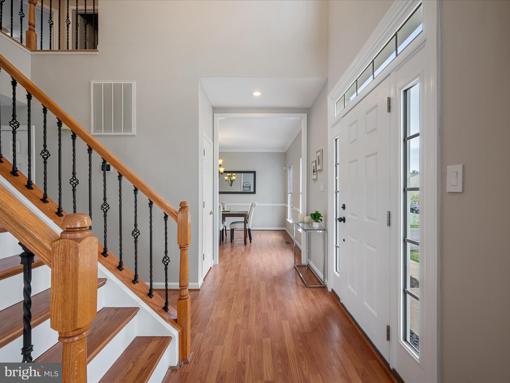 ENGLAND RUN - Residential