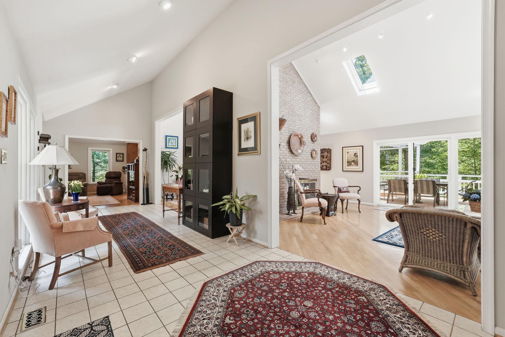 SOUTH RUN - Residential