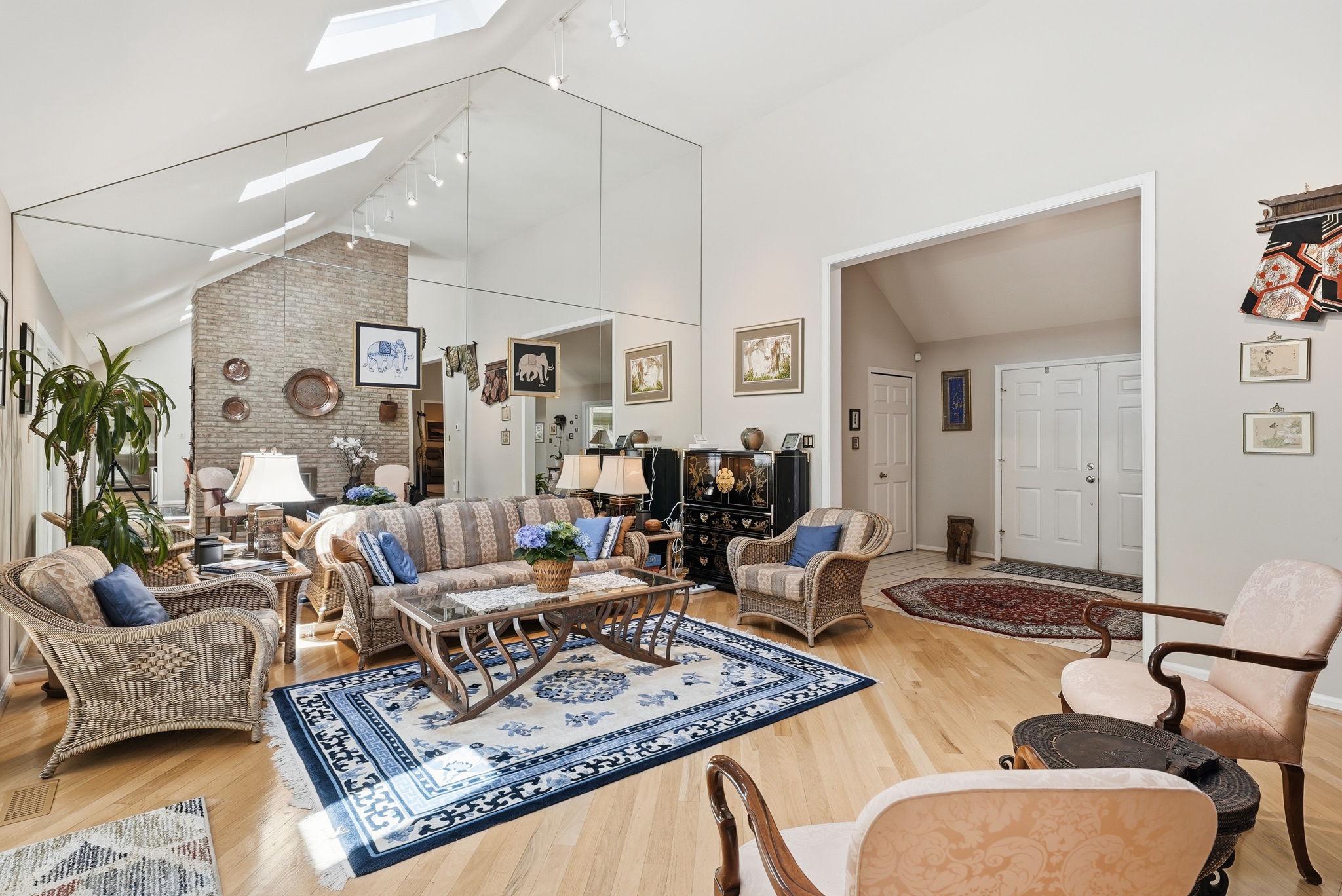 SOUTH RUN - Residential