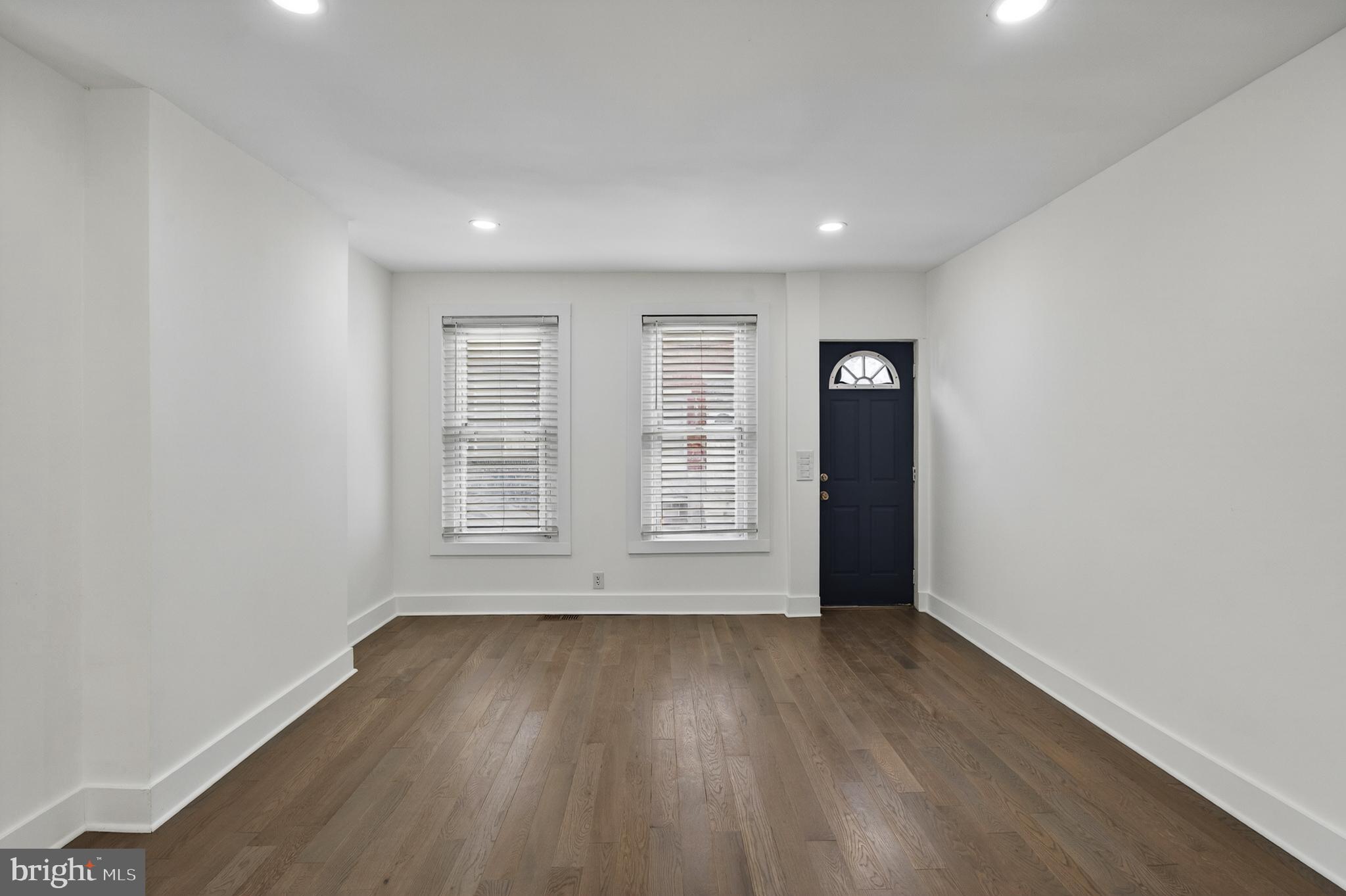 POINT BREEZE - Residential