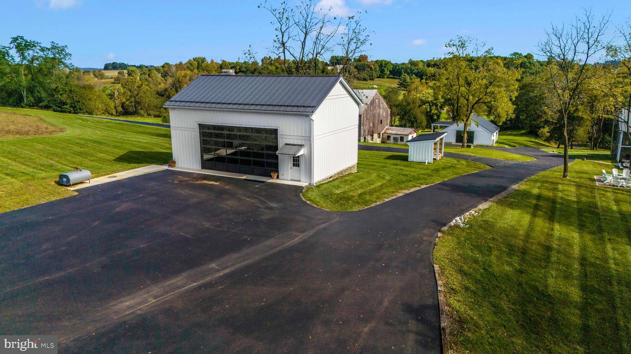 NEW WINDSOR - Farm