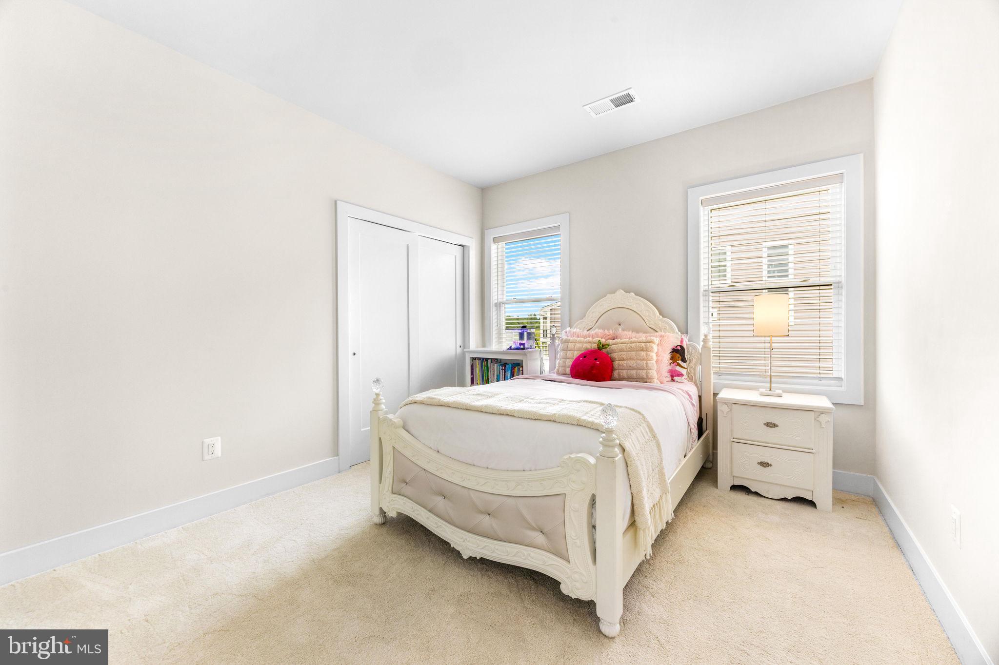 TURF VALLEY - Residential