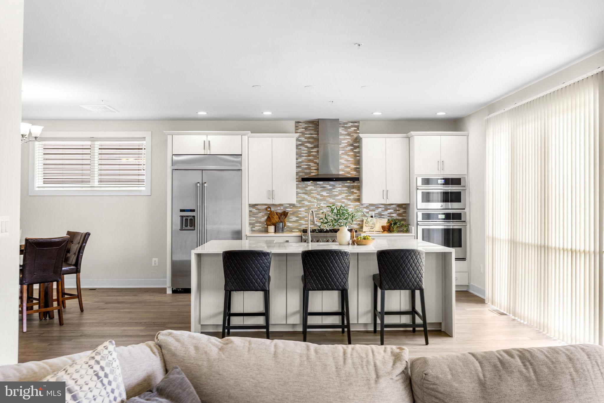TURF VALLEY - Residential