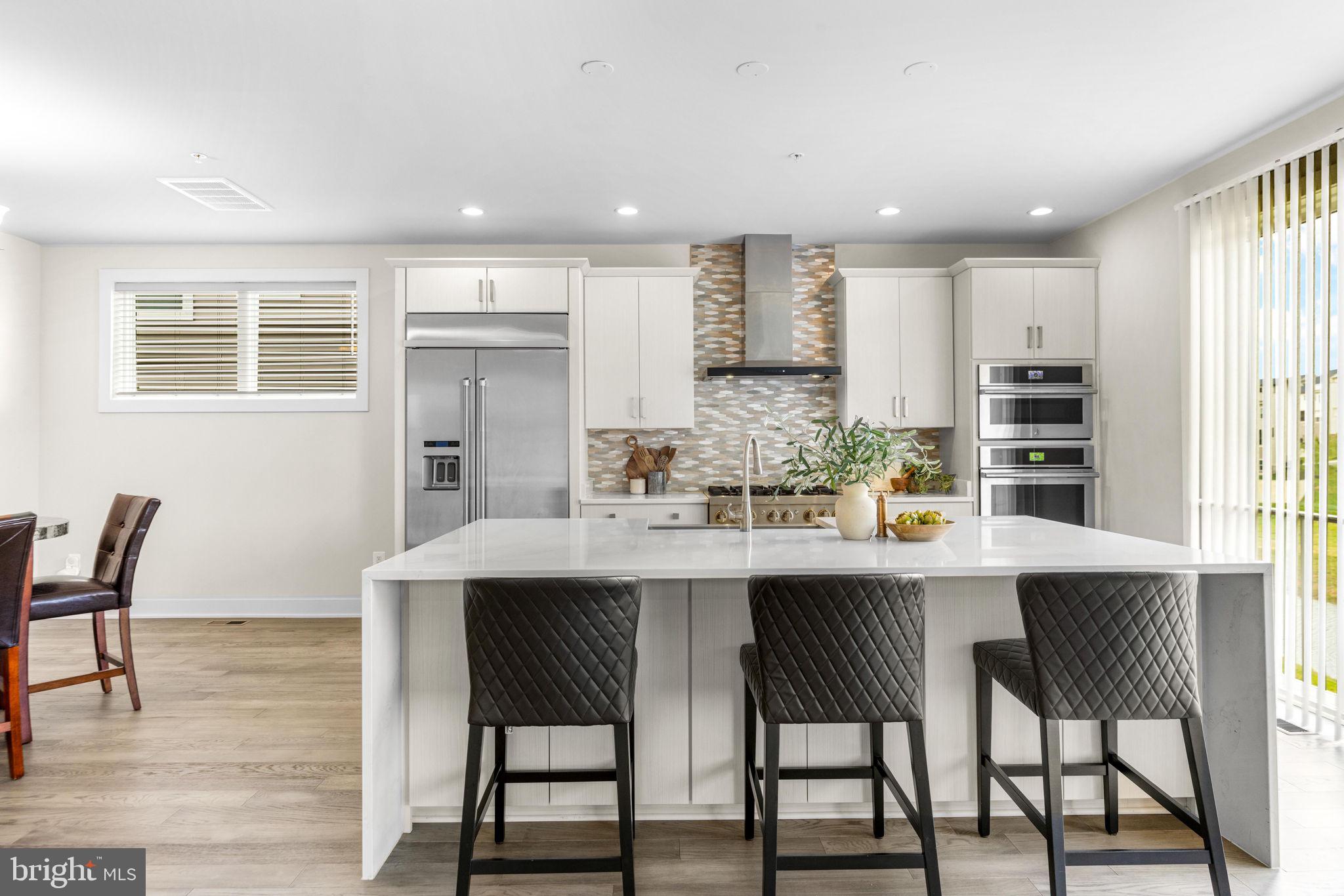TURF VALLEY - Residential